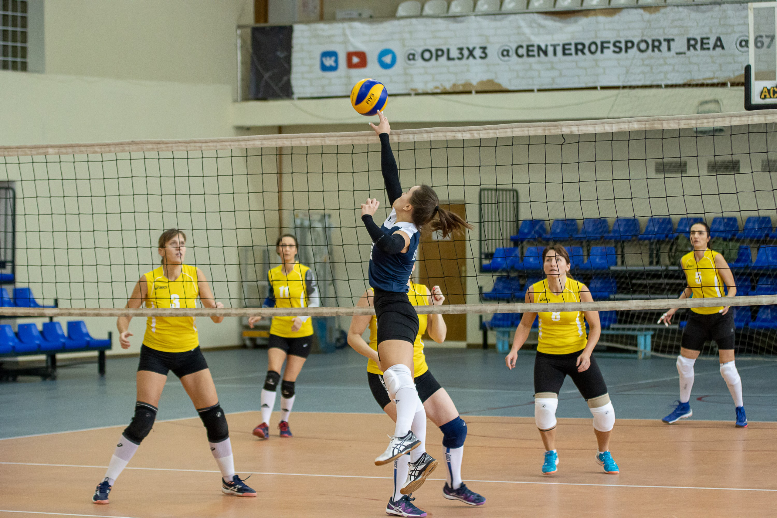 Волейбол. Спортивный фотограф Вадим Добедченков