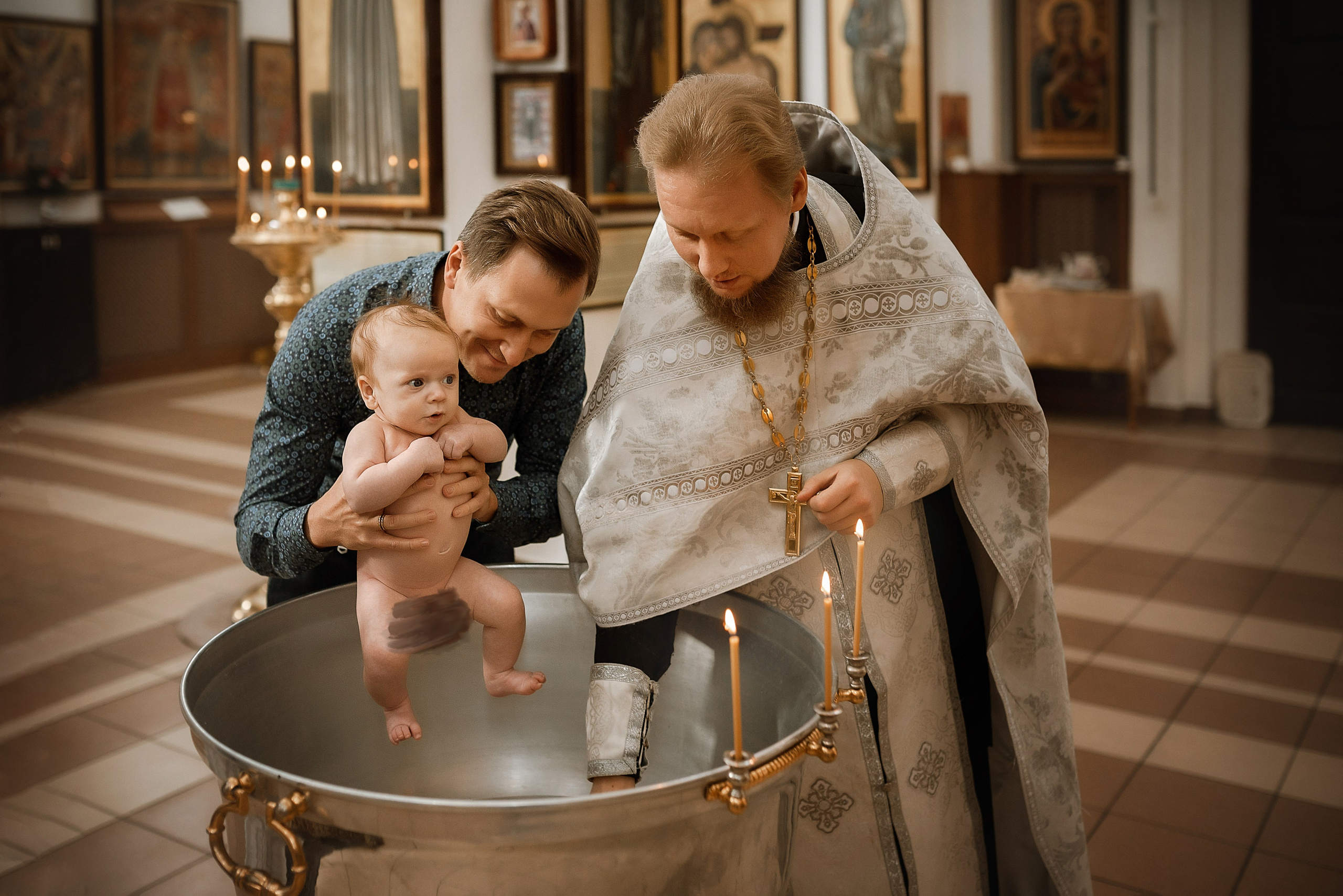 Крещение Кирилла _ Храм иконы БМ Целительница. Семейный фотограф в Ростове-на-Дону Татьяна Литвинова