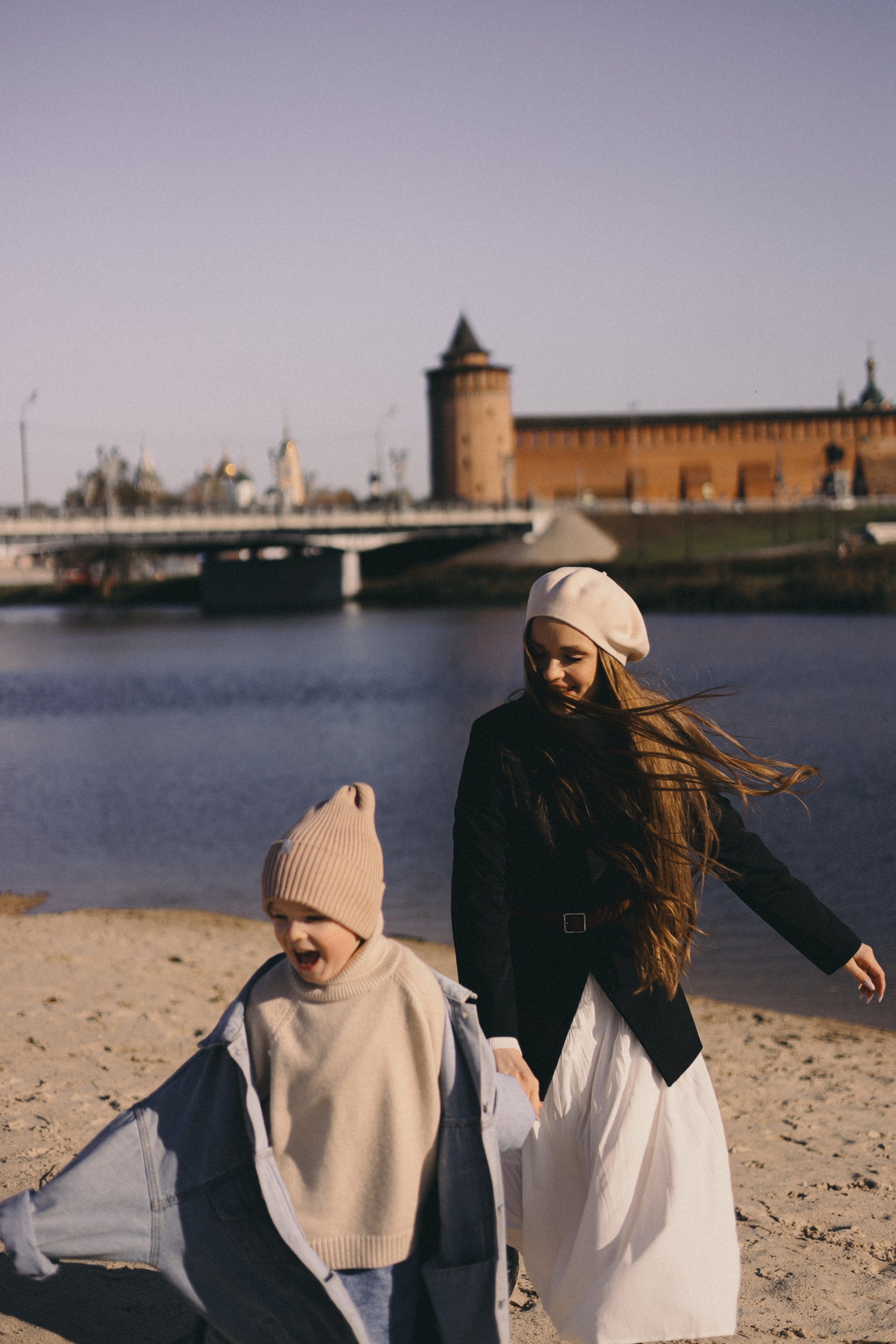 Игнат и его мама. Фотограф Мария Лаенко