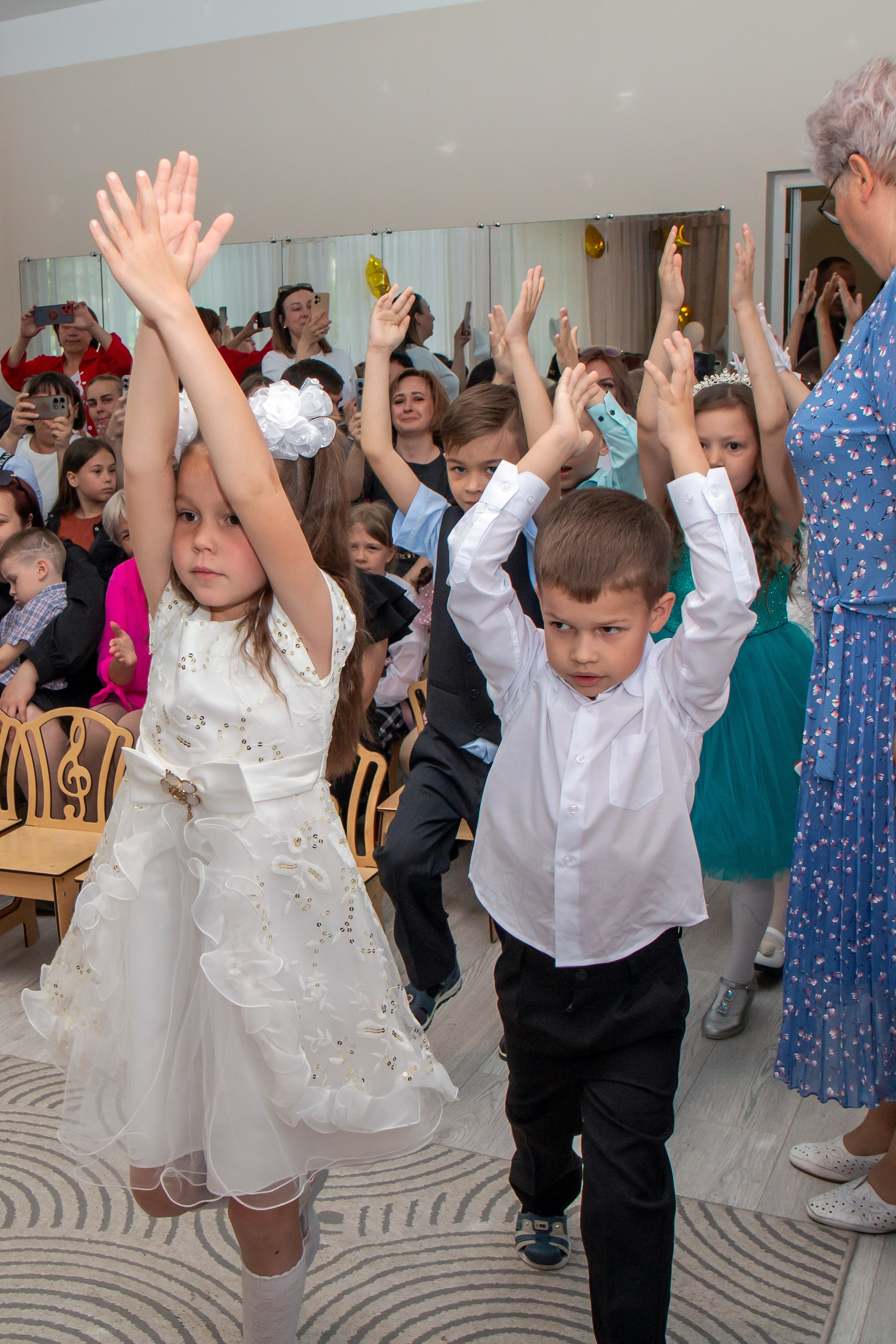 Впускной вечер в ДС «Солнышко» — 2025 г. Фотограф в Шелехове, лучшие выпускные альбомы в Шелехове