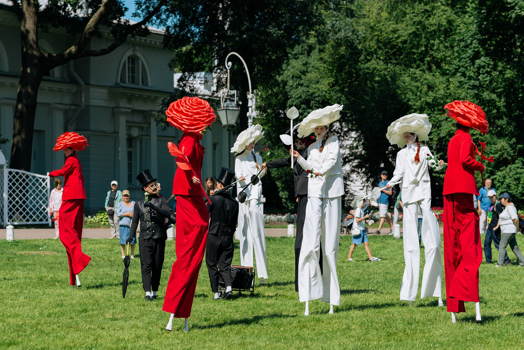 XII Фестиваль уличных театров «Елагин парк». Июль 24. Репортажный фотограф в Санкт-Петербурге Анастасия Клёпова