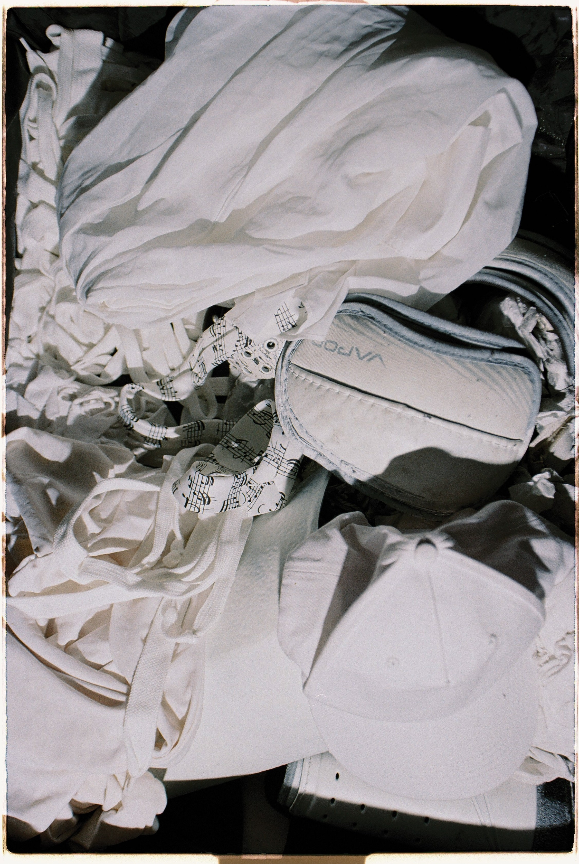 Источник март 2025. Илья Симонов фотограф москва