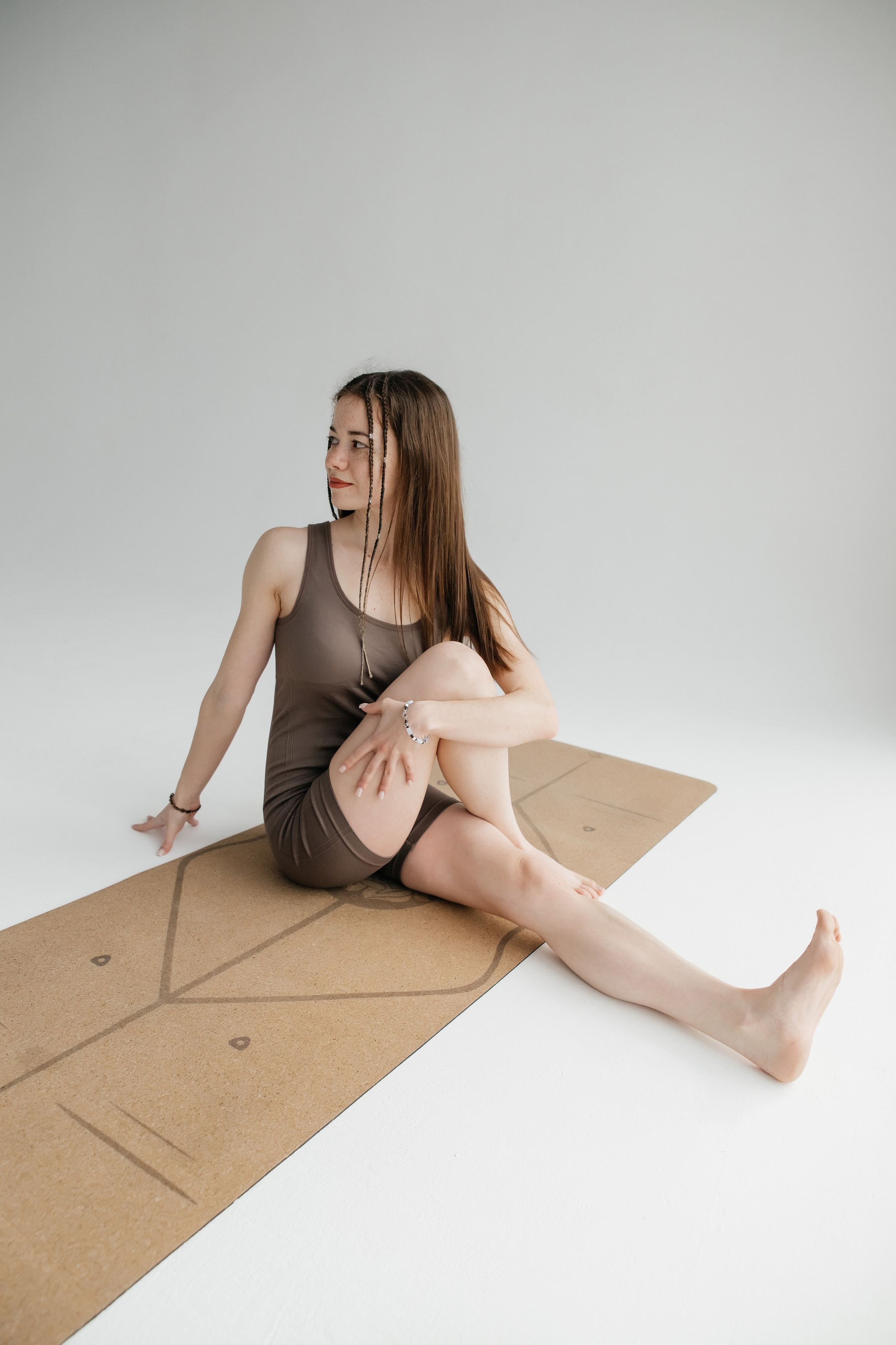 Студия Дыши. Фотограф Ярмишко Дарья. Выпускные фотокниги