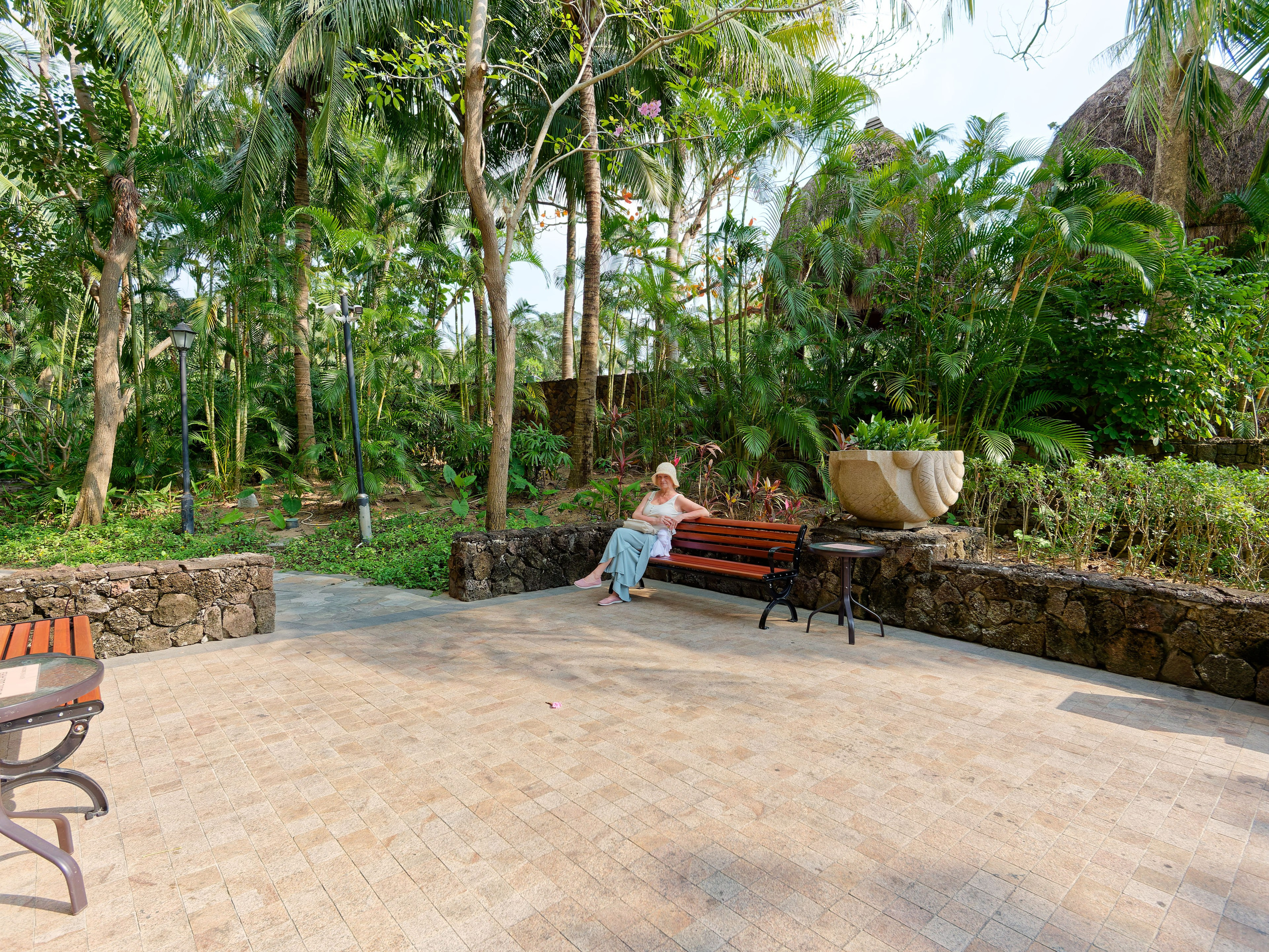 Хайнань 2026, отель «Stony Brook Villa Jianguo Resort Sanya 4*». Фотопрогулки по Миру