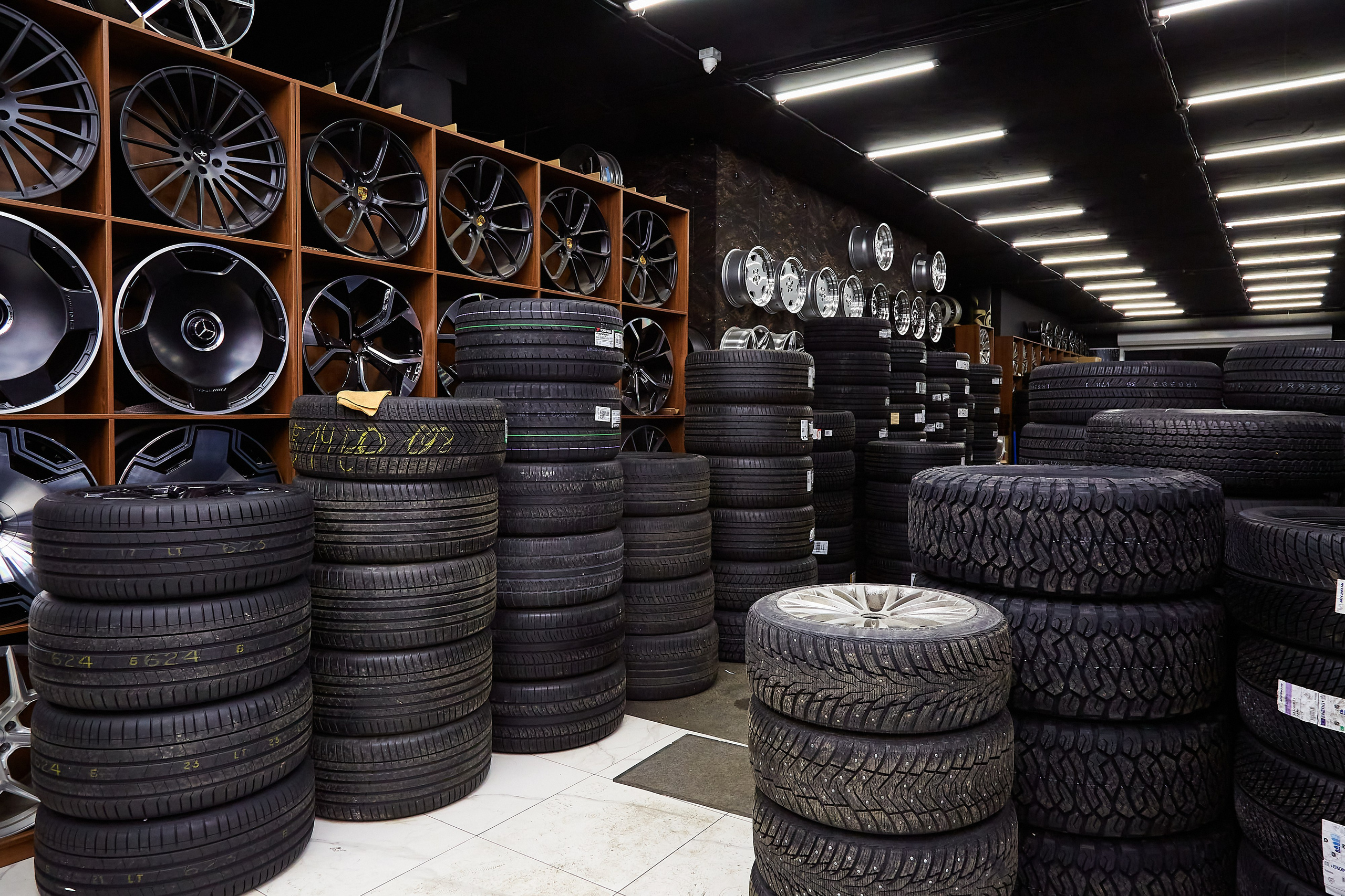 Тюнинг-ателье St.Tuning. Фотограф Анастасия Леонтьева Санкт-Петербург