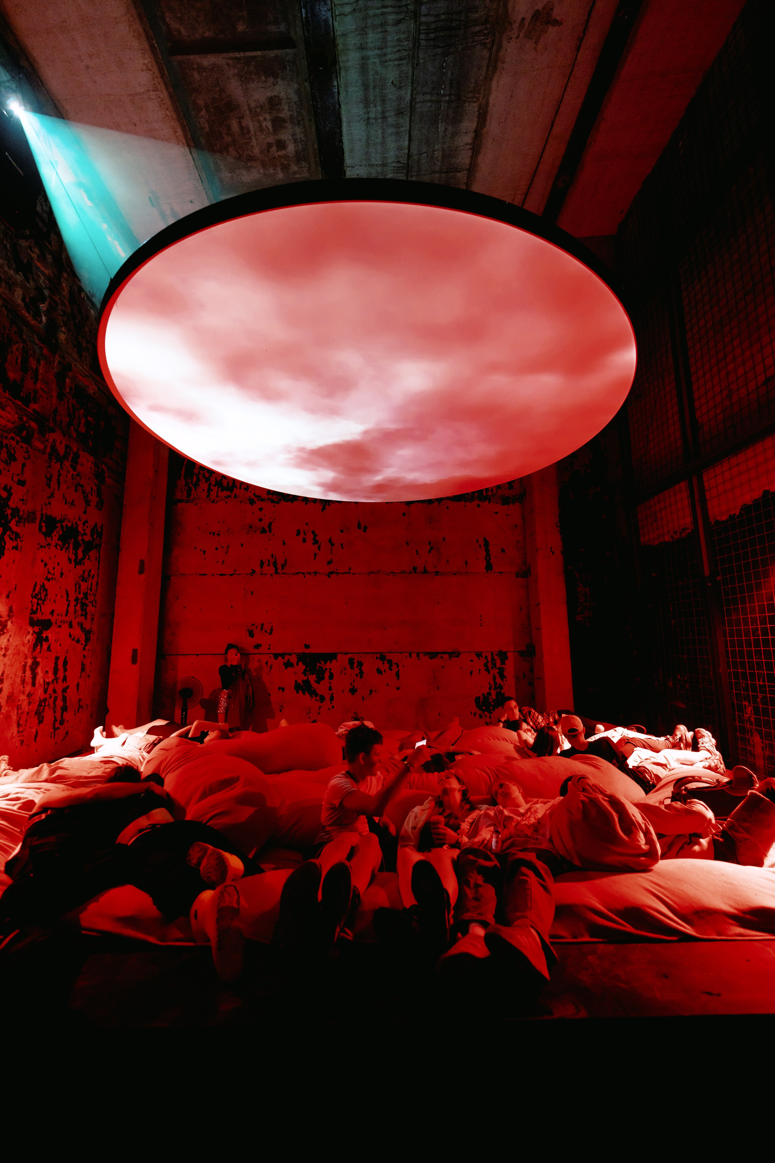 Outline 2024. @tomrus: Рустам Шагиморданов — фотограф