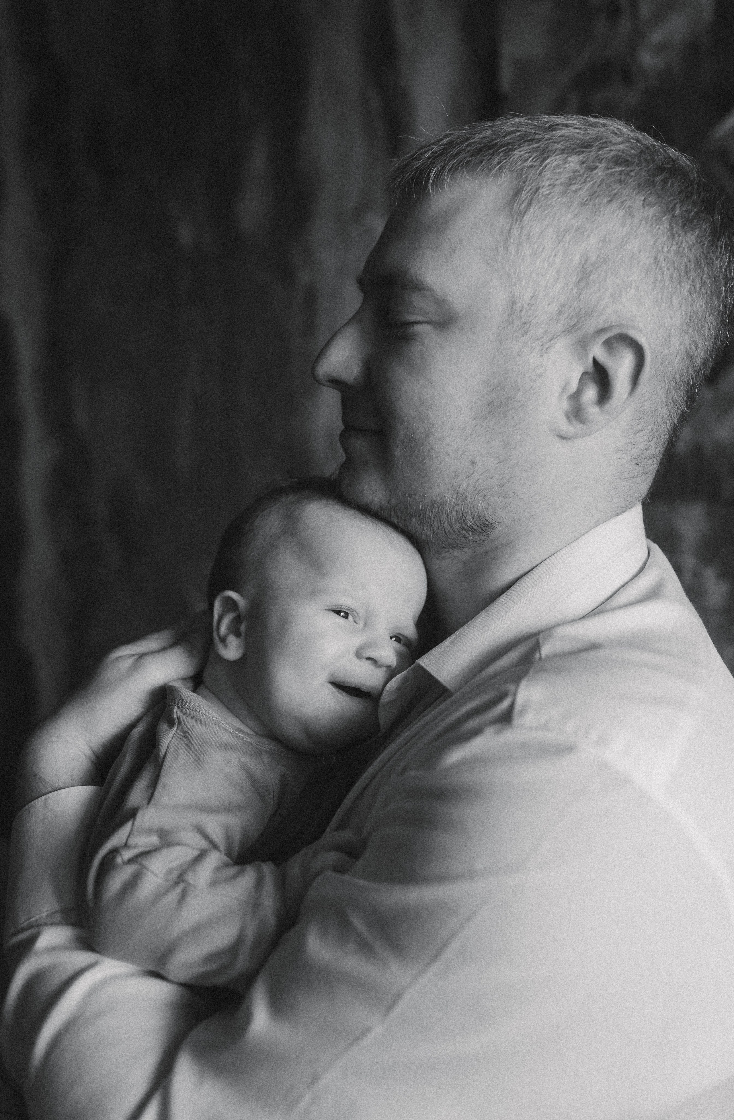 Домашняя съемка с малышом 2 месяца. Семейный фотограф Тюмень