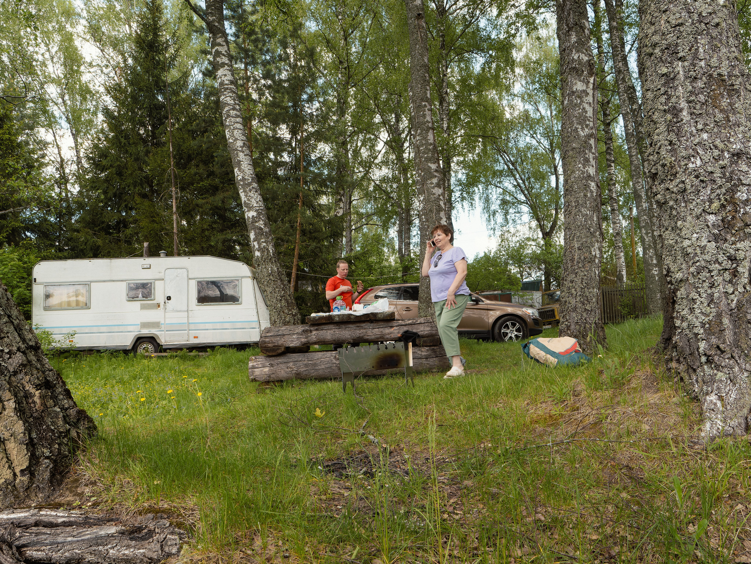 На берегу Угры. Конец мая 2024 года. Фотограф Никифоров-Гордеев Сергей. Москва и МО