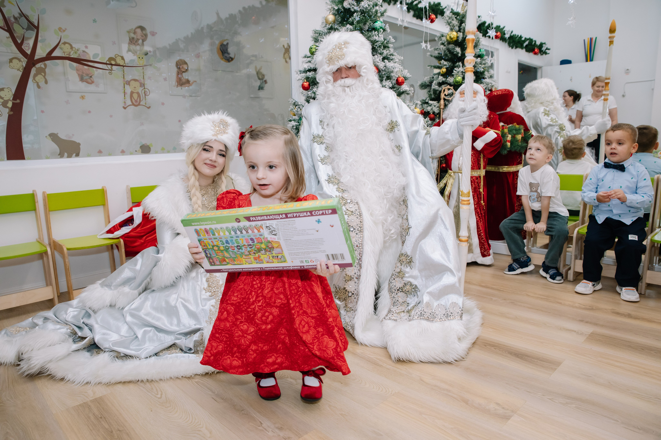 Новогодний утренник в саду Пятачок. Фотограф в Москве Яна Полосина