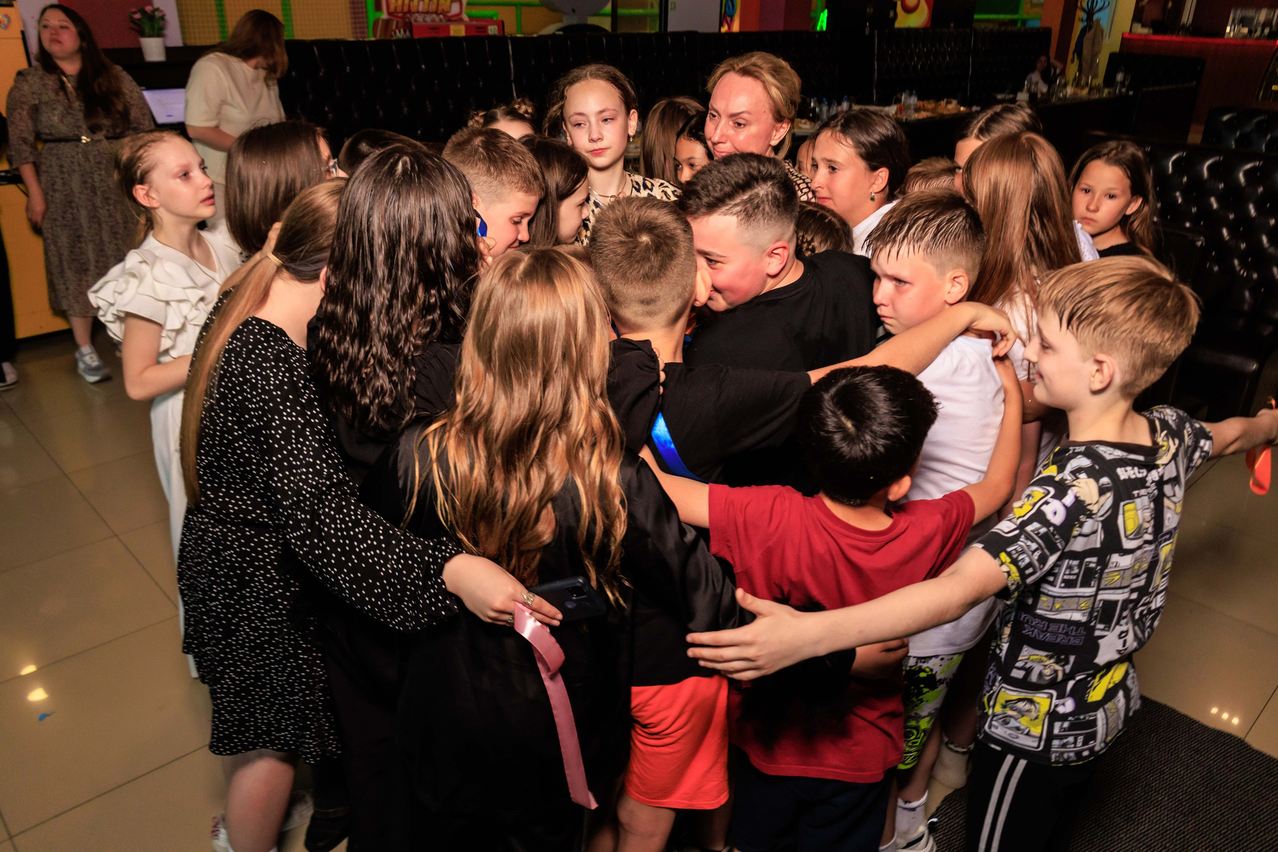 Выпускной 4 класс. Фотограф в Москве Дмитрий Емельянов