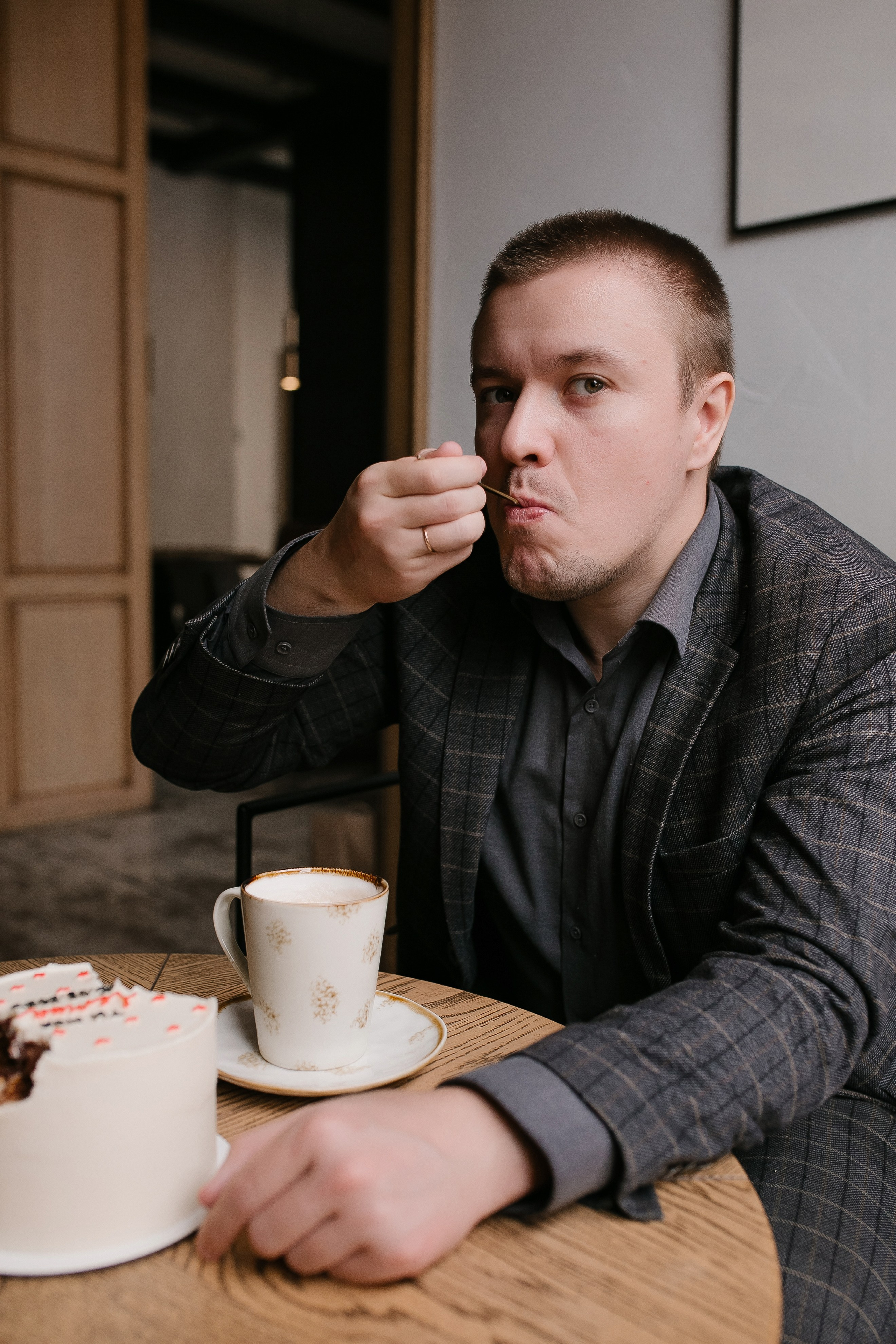 Георгий и Анна. Свадебный, семейный и детский фотограф в г. Абакан респ. Хакасия Любов