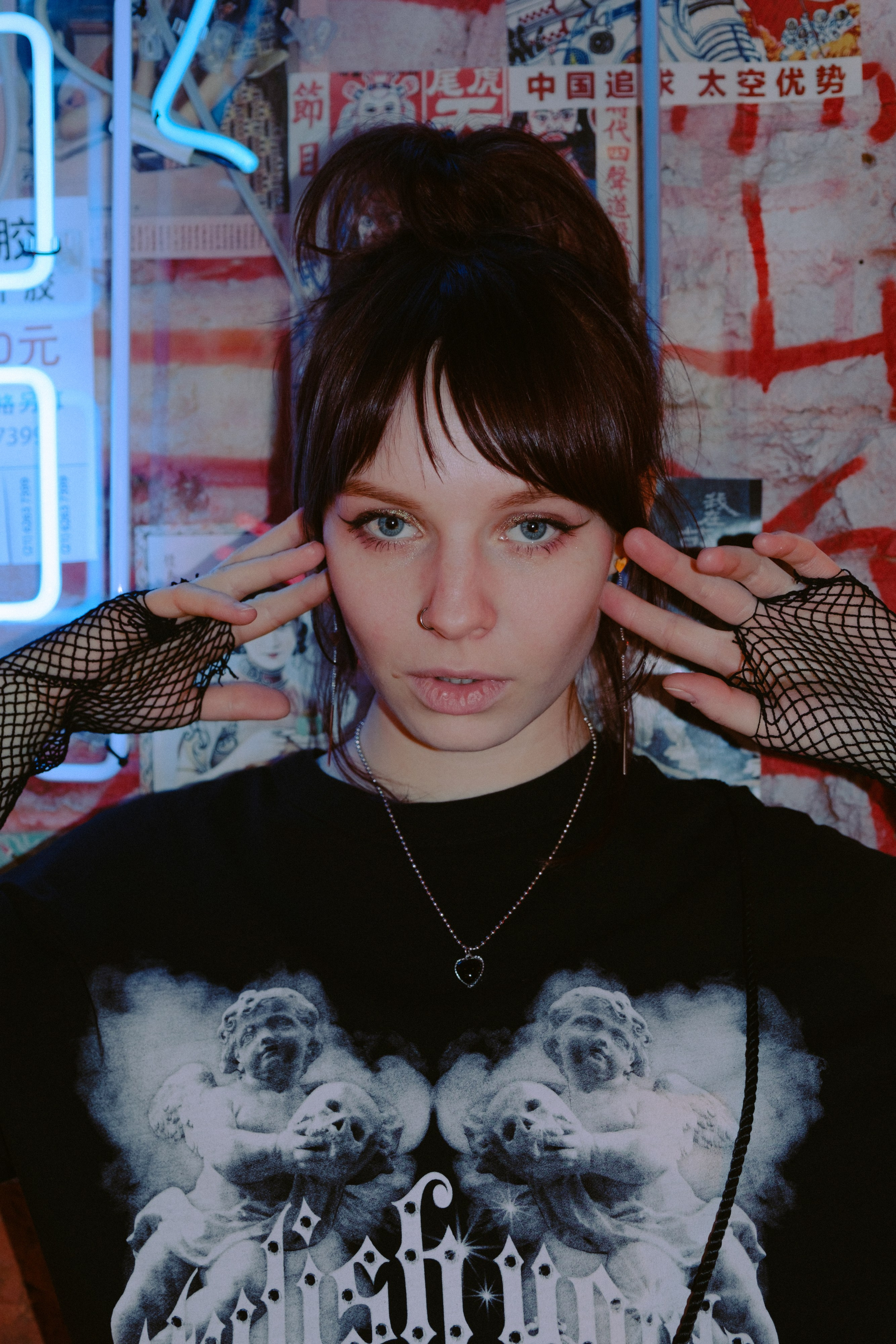 ЧИХО. Мари — фотограф и видеограф из Москвы