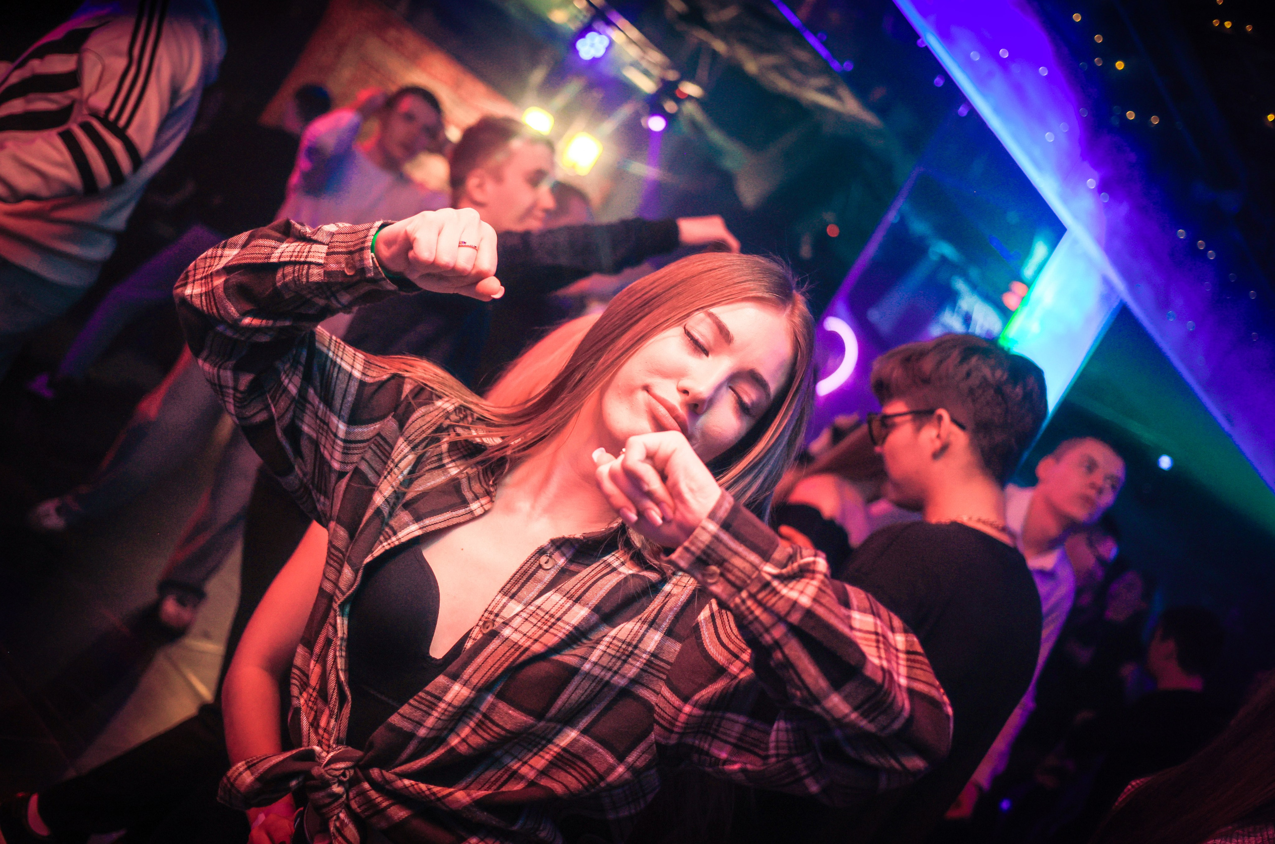 10.01 | опохмел пати твоего бати | 90-s / 00-s. Анна Акоста: фотограф в Санкт-Петербурге, Ростов-на-Дону и Таганроге