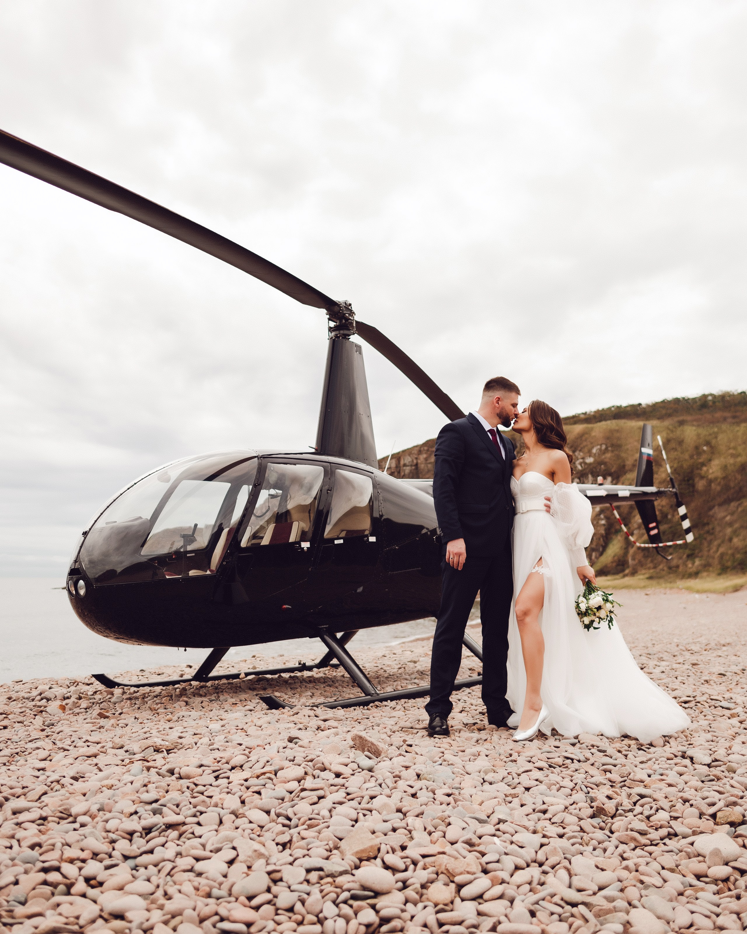 Weddings. Photographer in Tokyo Anatolii Ozarto