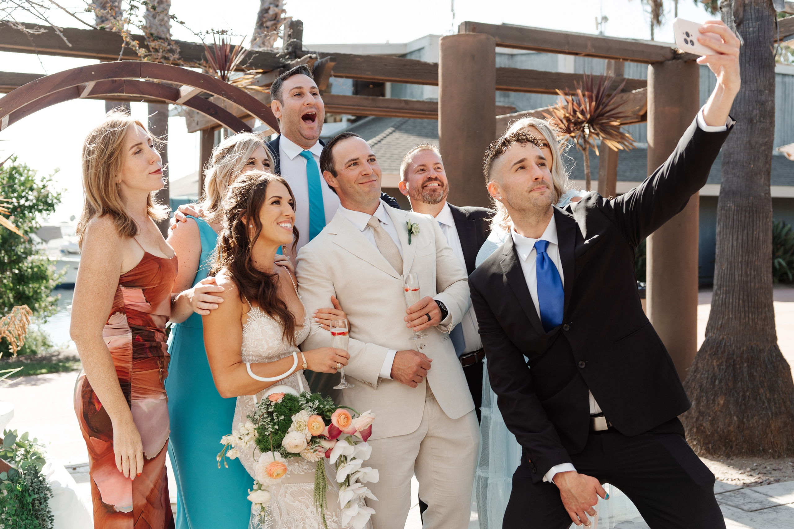 2025-08-16_BryanAmber. Ретушер Зенькевич Света