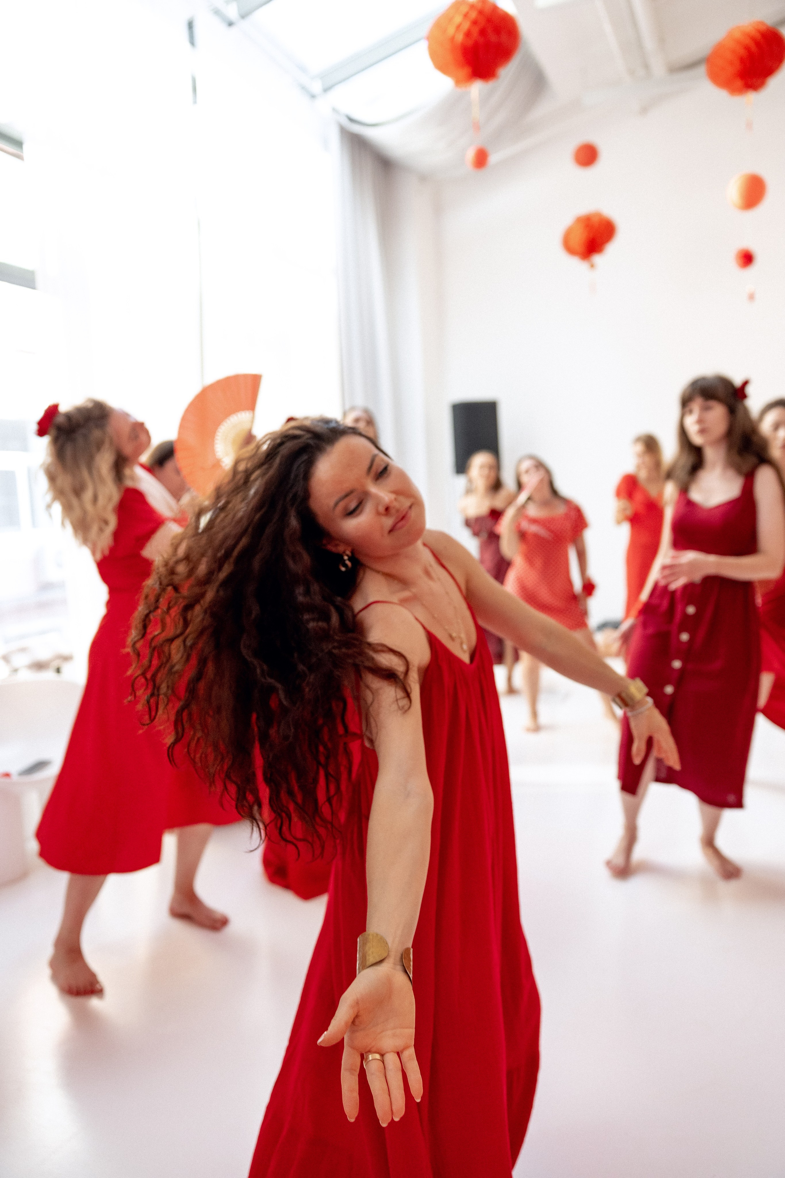 Женский круг Настя Шу. Дарья Бухреева — фотограф, видеограф и фототерапевт. Москва и мир