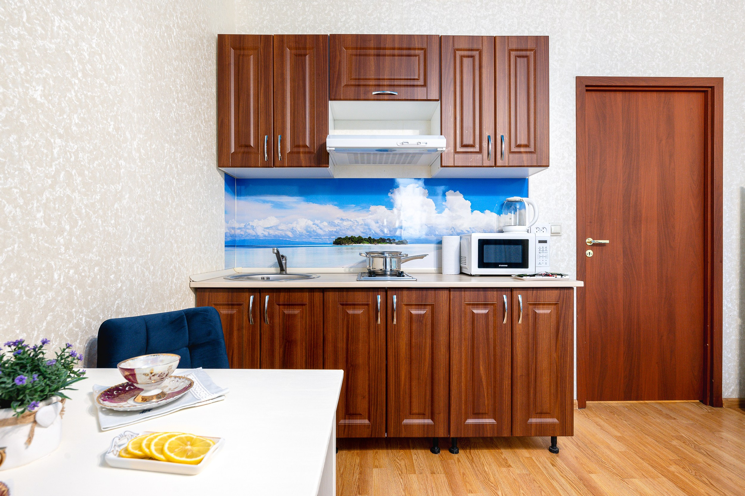 Квартира под суточную аренду. Интерьерный фотограф. Фото- видеосъемка недвижимости Санкт-Петербург