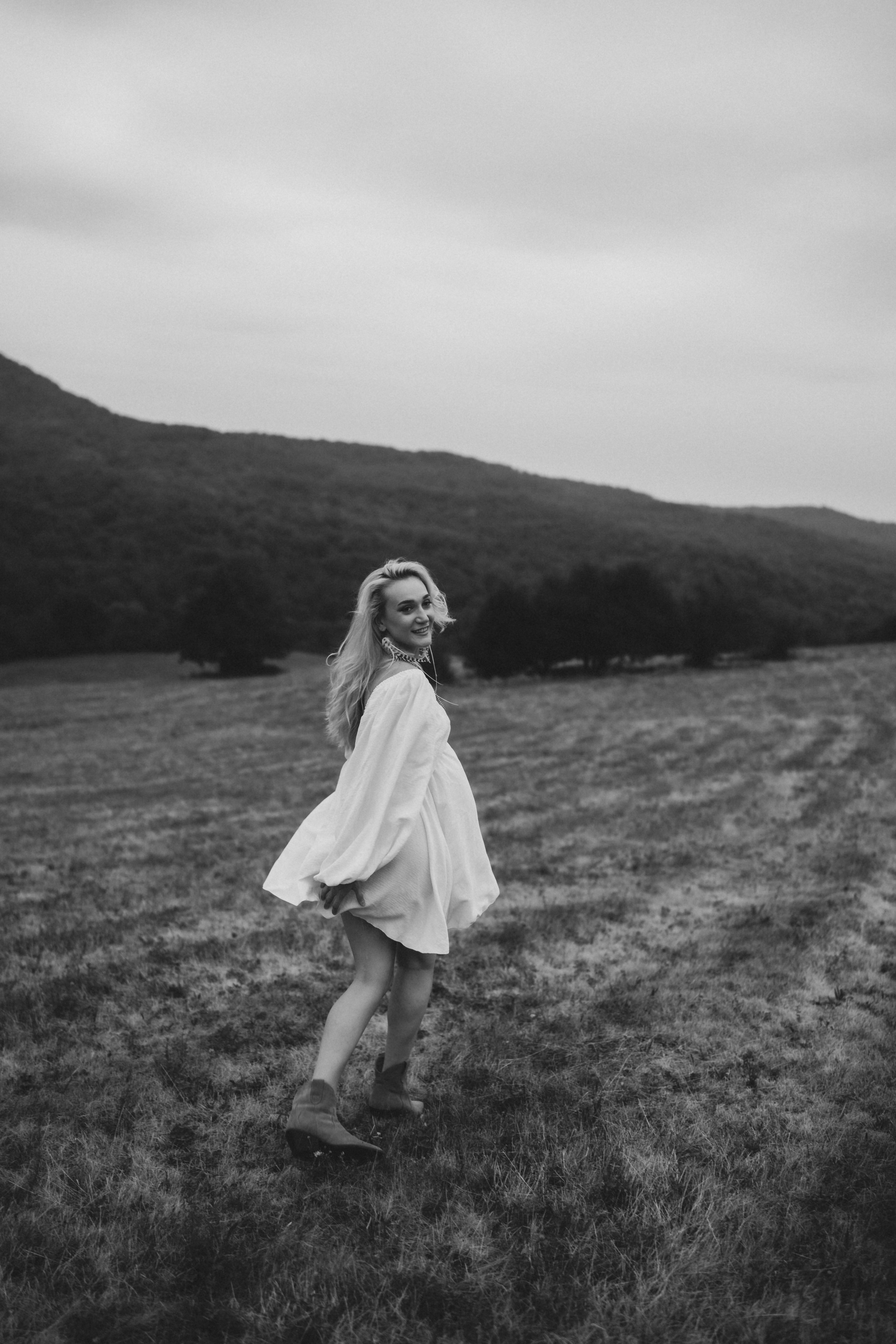 Яна ♥. Фотограф Инна Абакарова|Выпускные альбомы и фотосессии в Нальчике