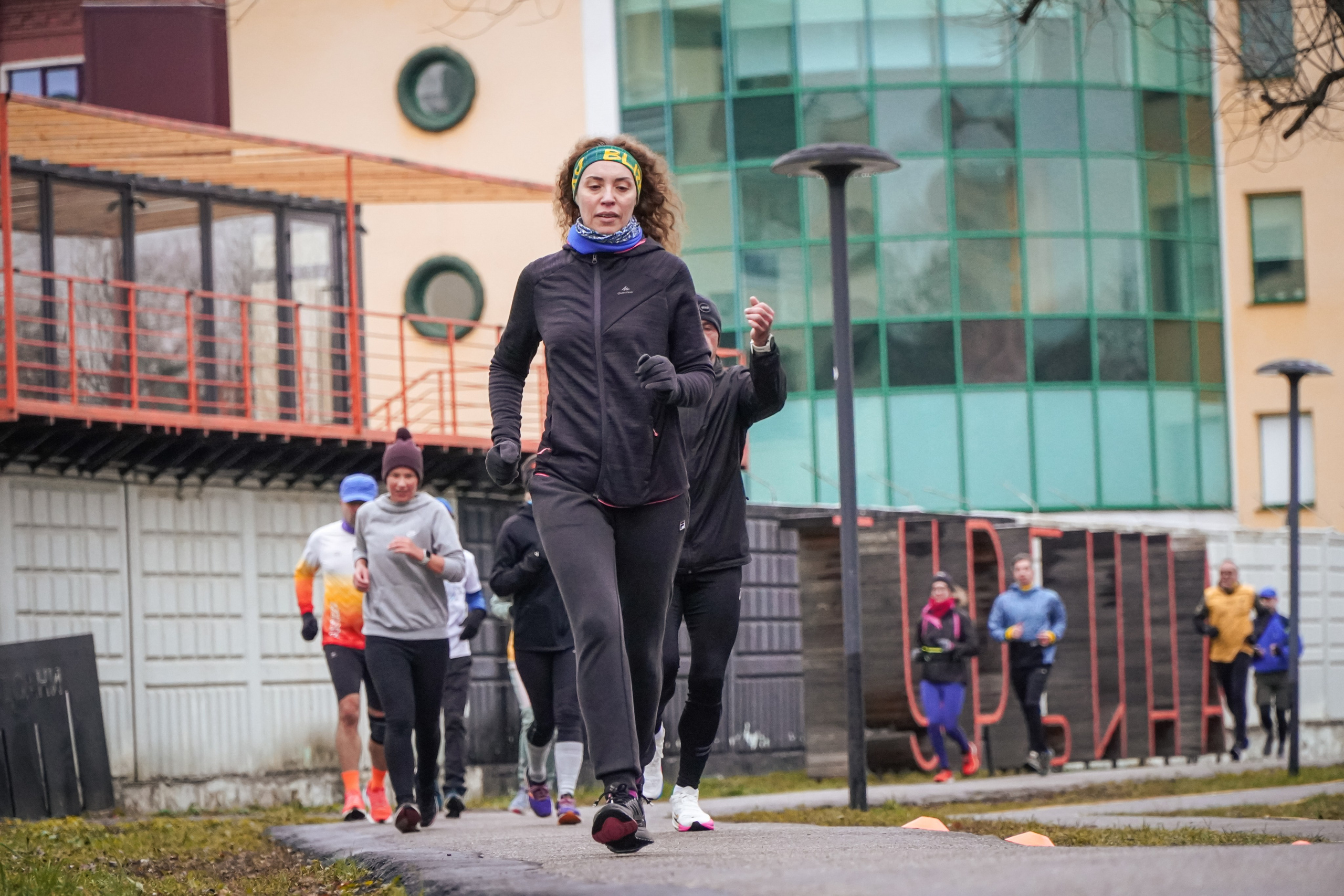 5 вёрст Реутов 16.11.2024. Роман Капилюшов. Бег. Фото. Видео. г. Люберцы