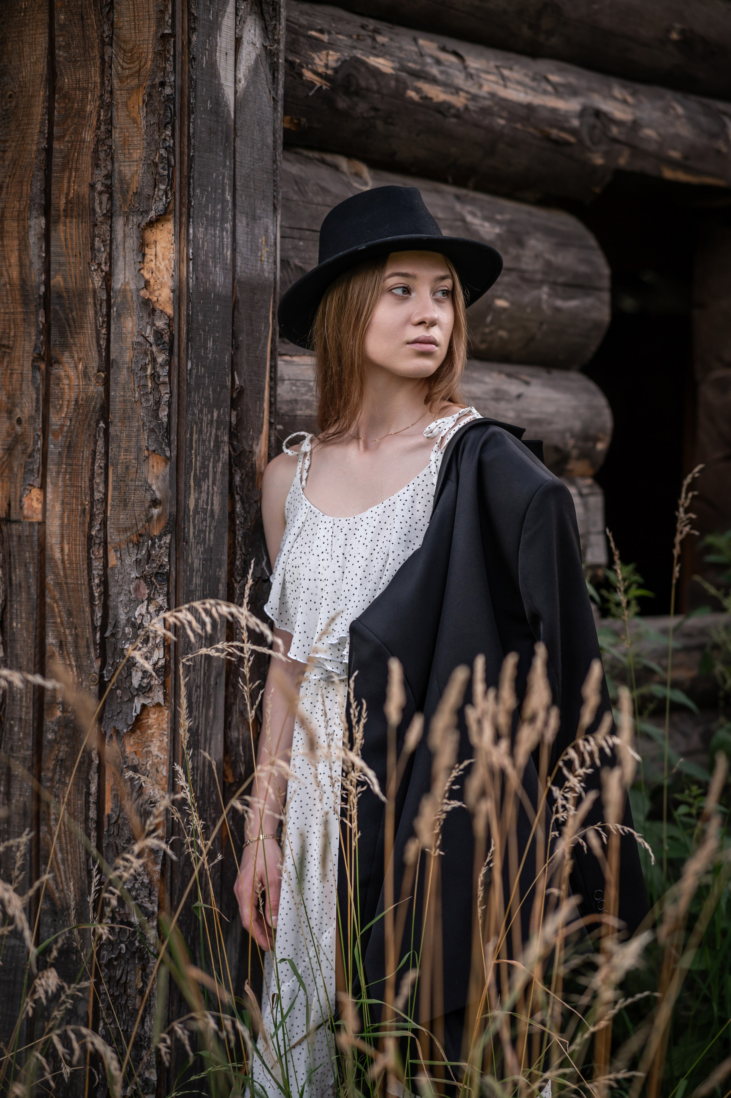 Анастасия в кинодеревне (Горки Ленинские)