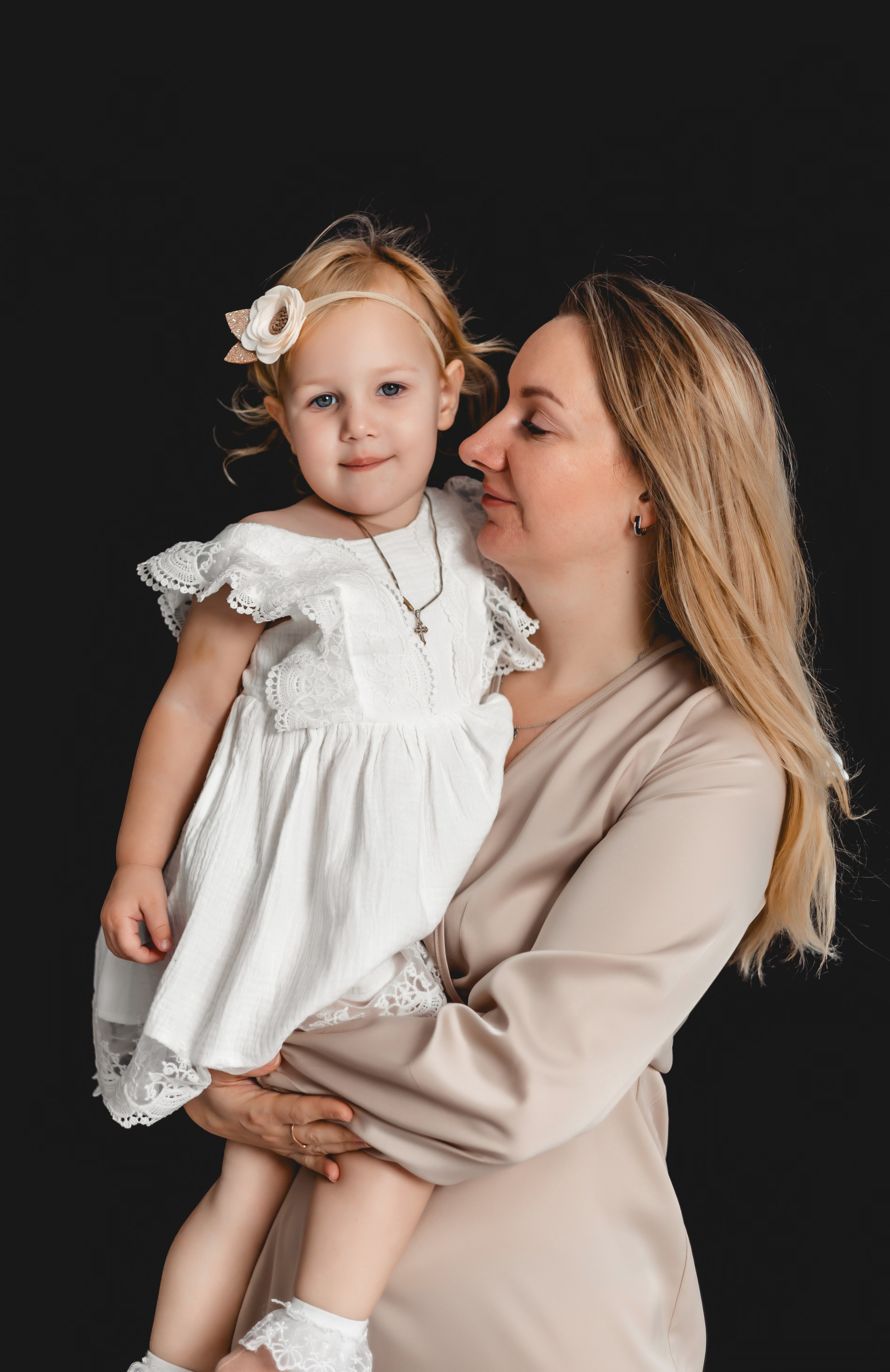 Мама и дочь