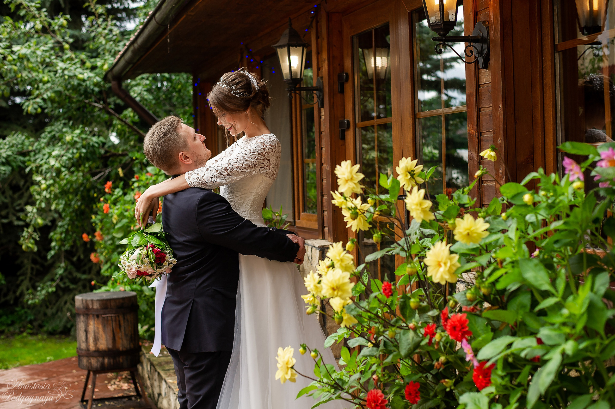 Иван и Катя. Семейный и женский фотограф, контент фотосессия в Екатеринбурге