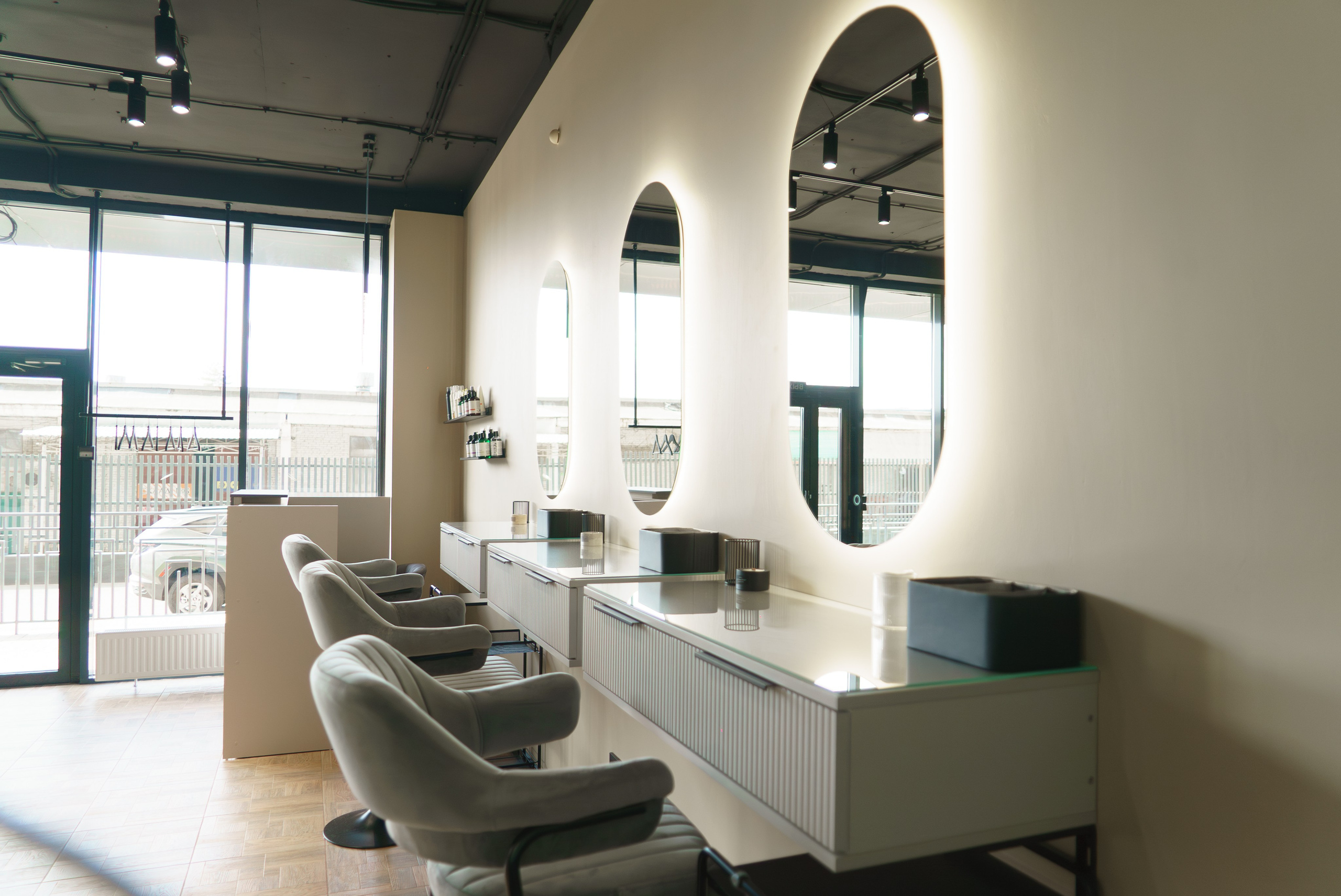 Sisters Club — коммерческая съемка для бьюти-коворкинга. Шедевры для Вас! Фотограф и Видеограф в Краснодаре Пахиев Руслан