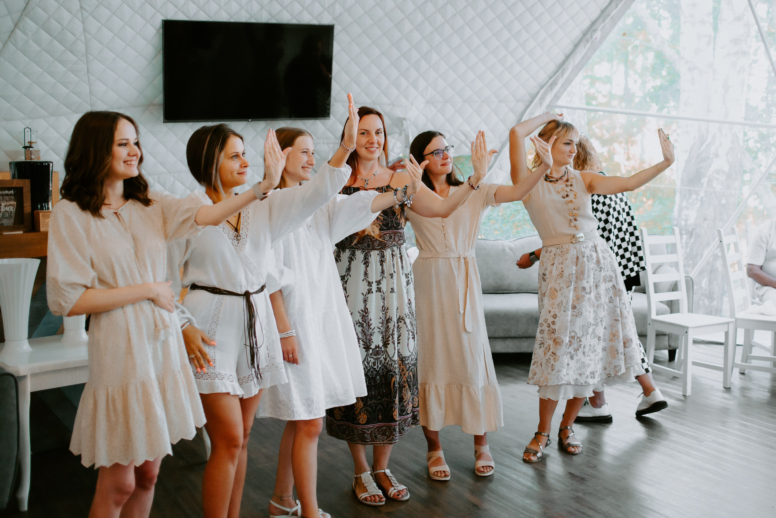 Выездная регистрация и свадебный банкет. Евгения и Илья. Фотограф в Челябинске Ополихина Анна