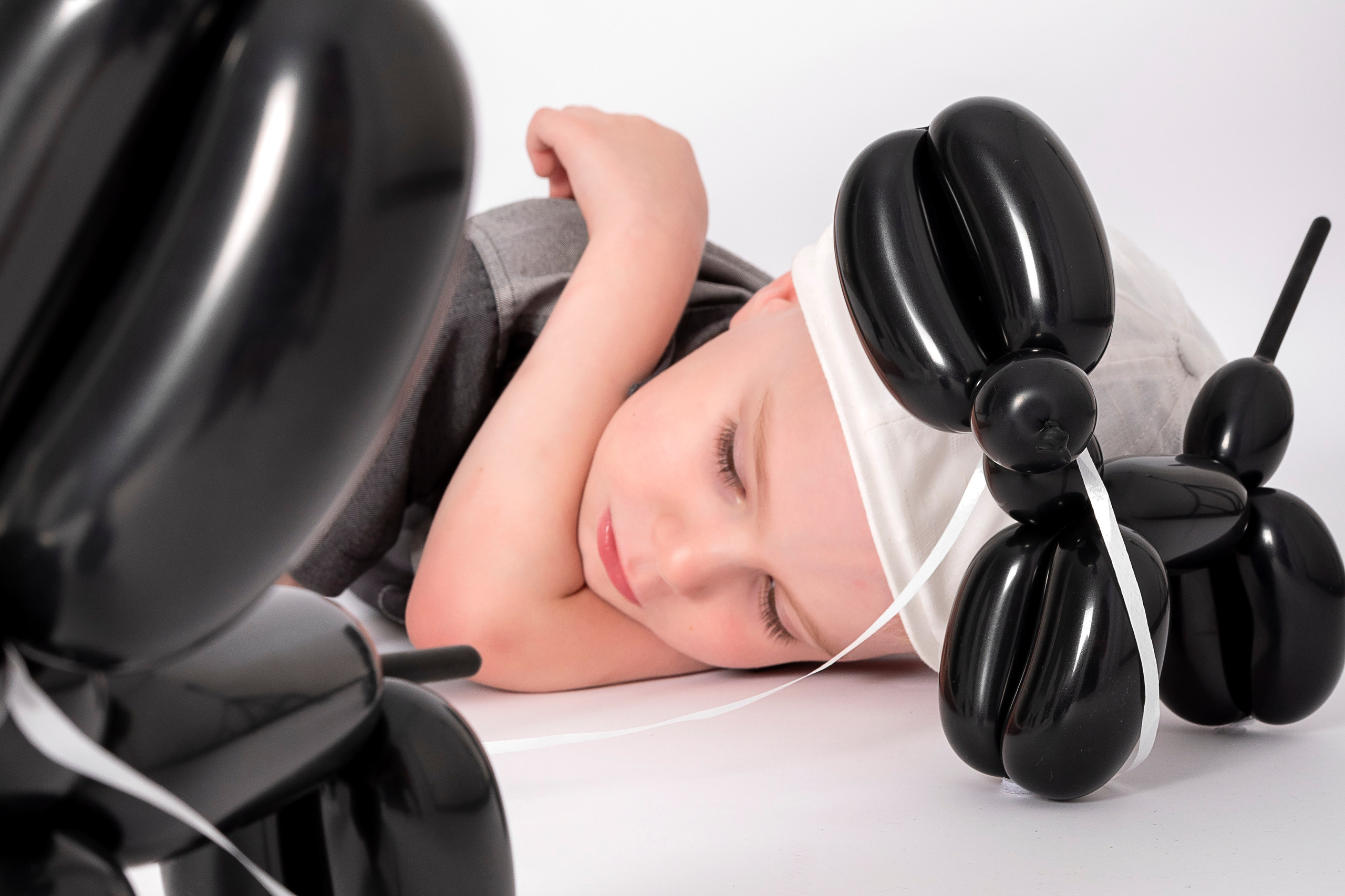 Фотосессия с воздушными собачками для Максима. Фотограф Наталья Жильцова