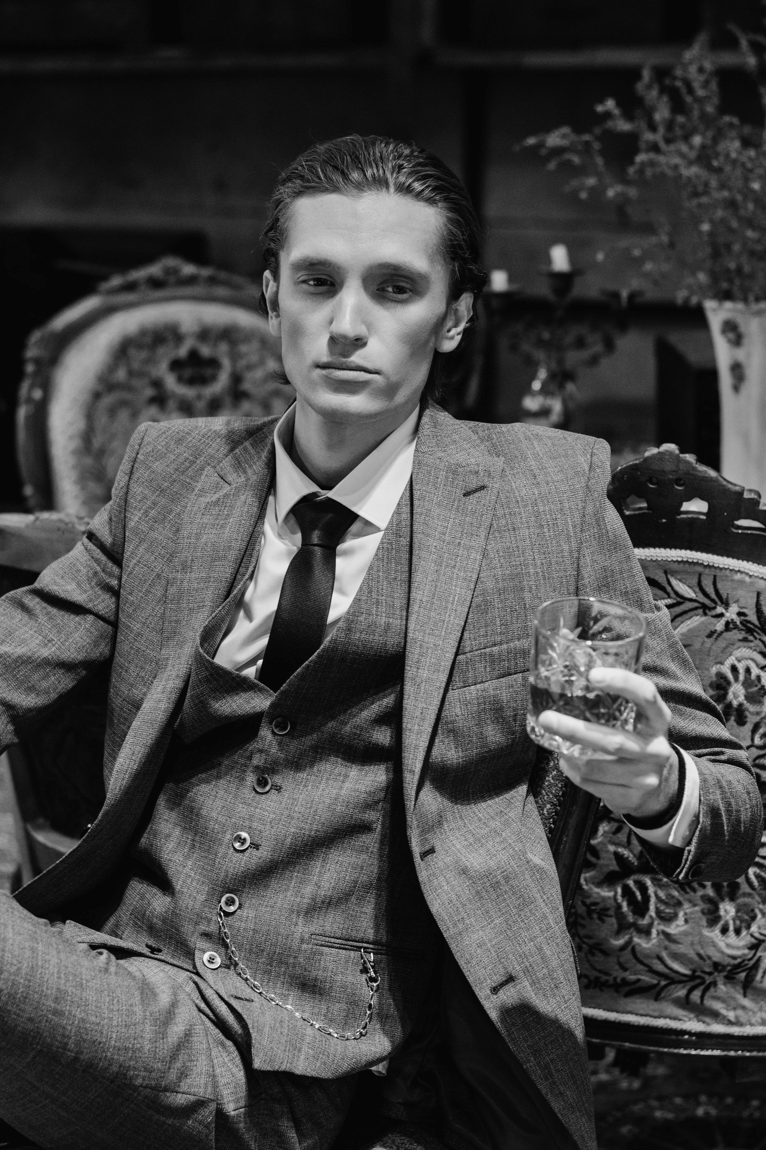 «Острые козырьки». Фотограф в Красноярске