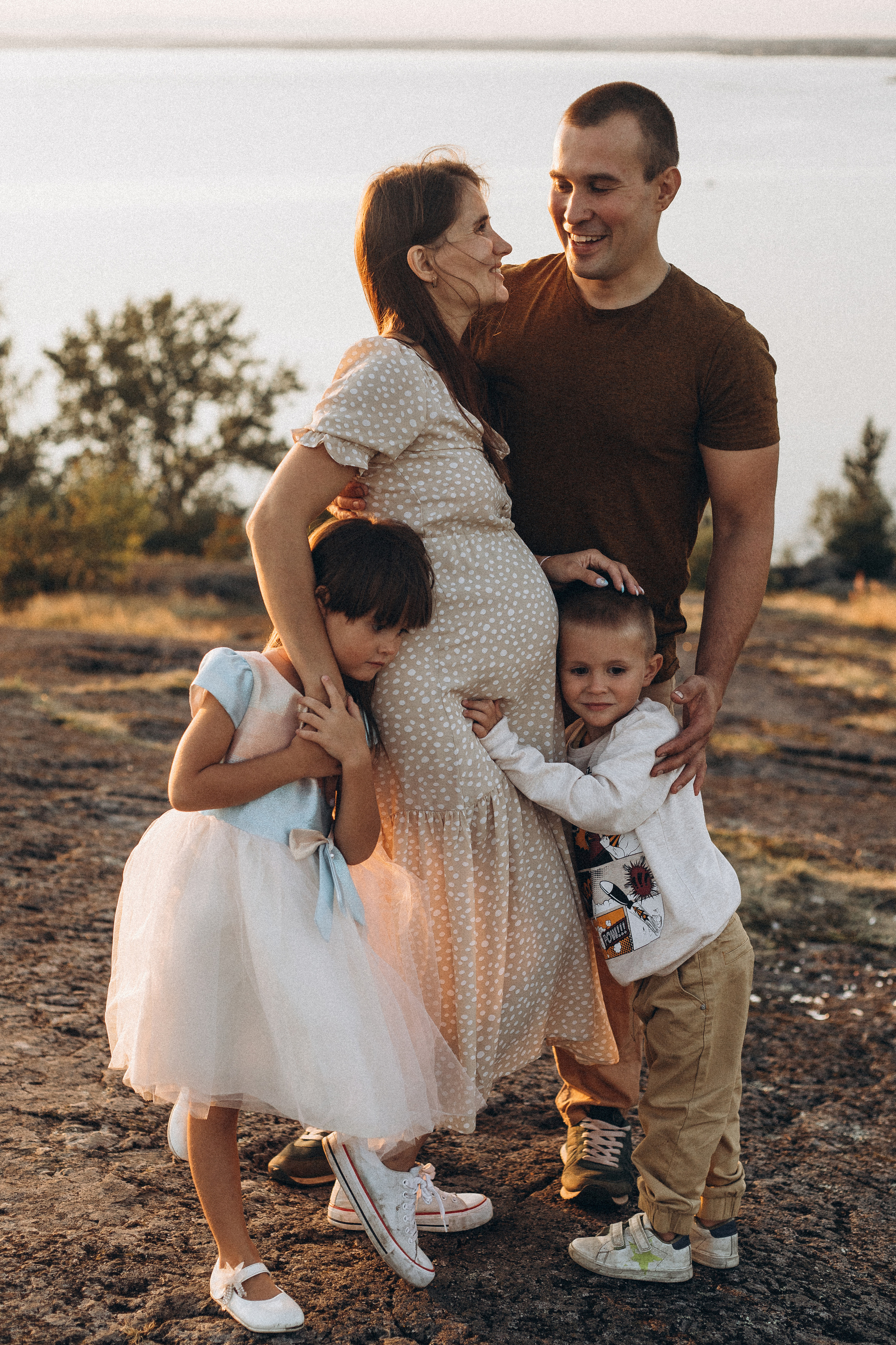 Люба и Антон с малышами. Снимаю истории про вас. Фотограф Наталья Кац