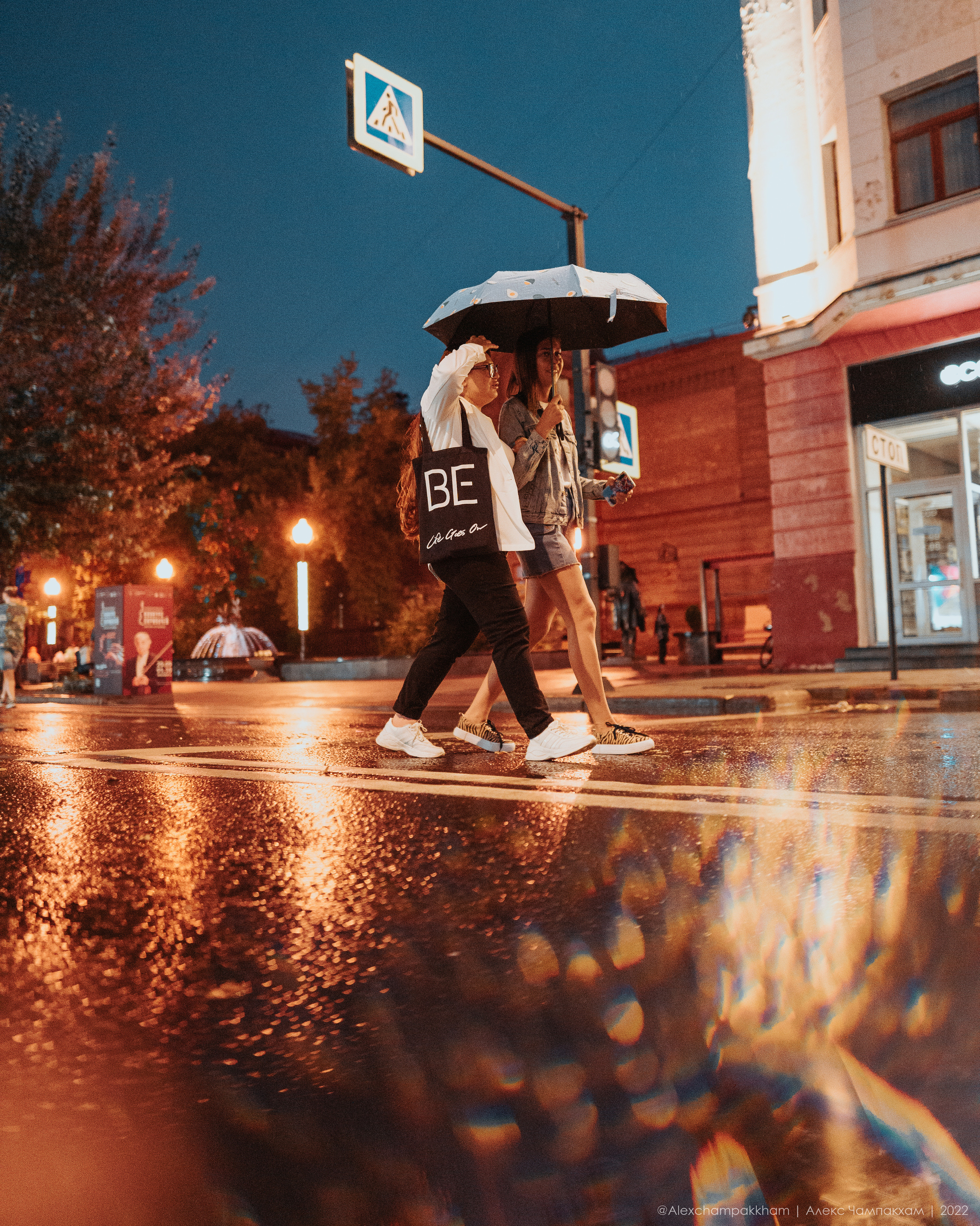 Городской пейзаж | Стрит. Репортажный фотограф Красноярск Алекс Чампакхам