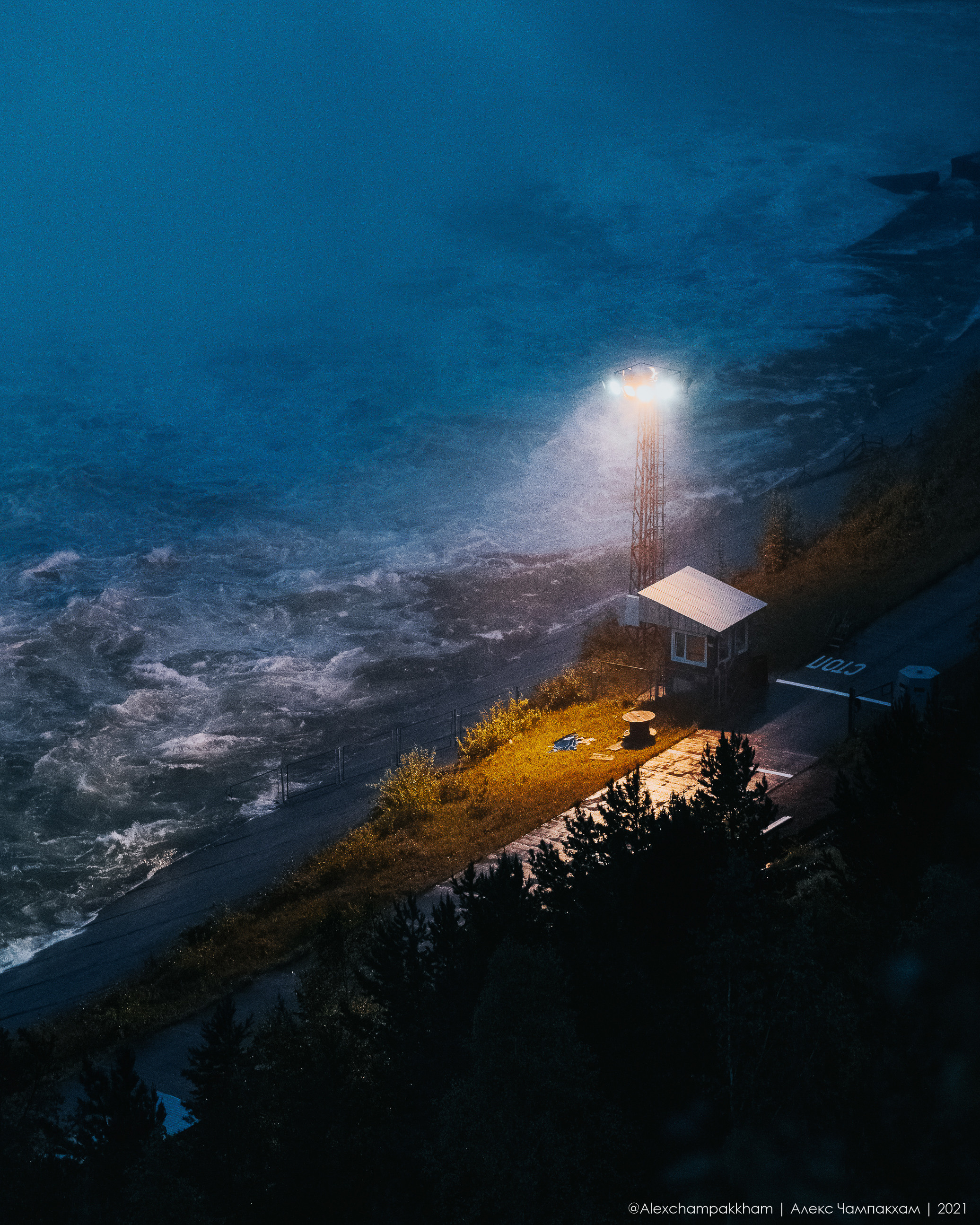 Городской пейзаж | Стрит. Репортажный фотограф Красноярск Алекс Чампакхам