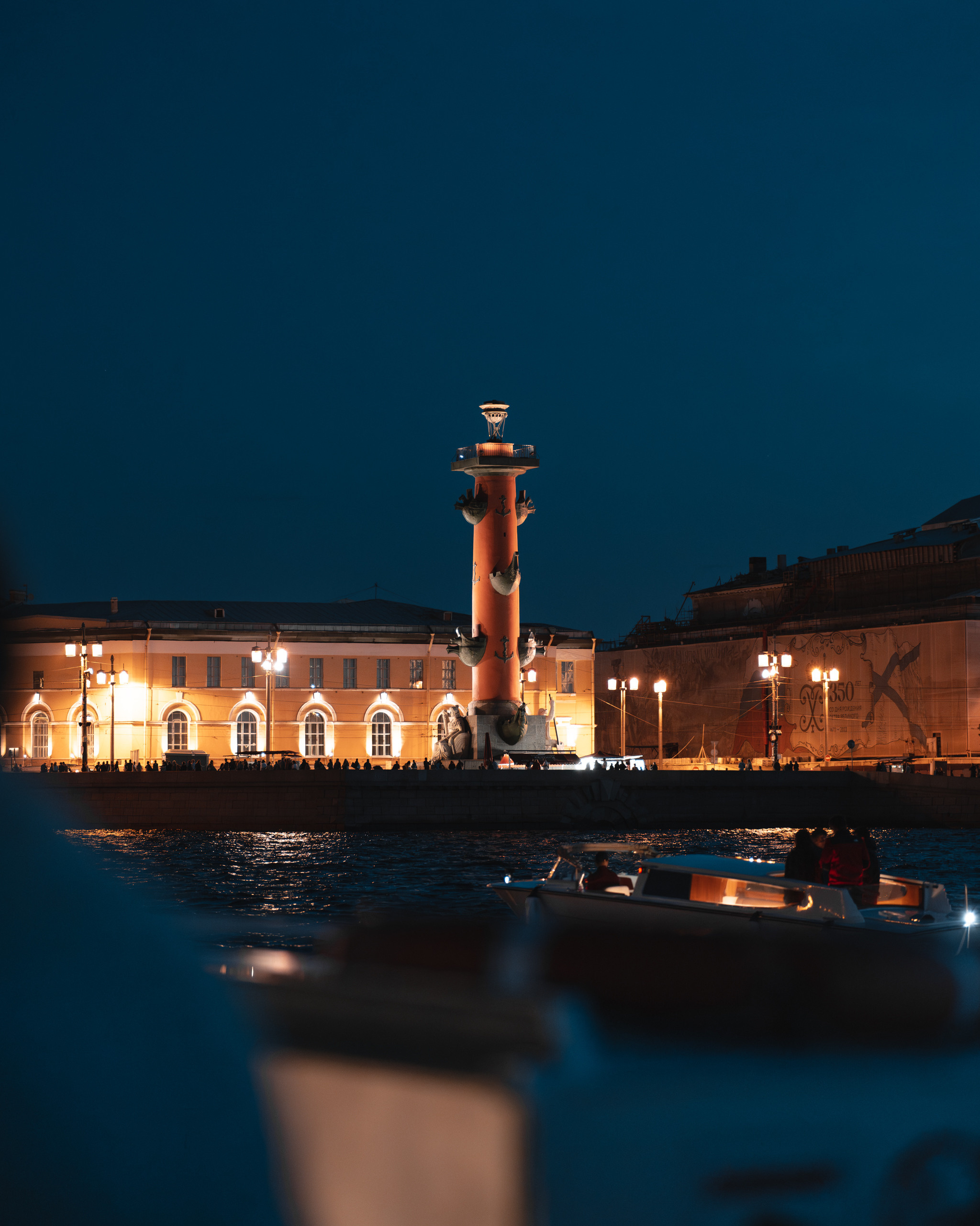 Городской пейзаж | Стрит. Репортажный фотограф Красноярск Алекс Чампакхам