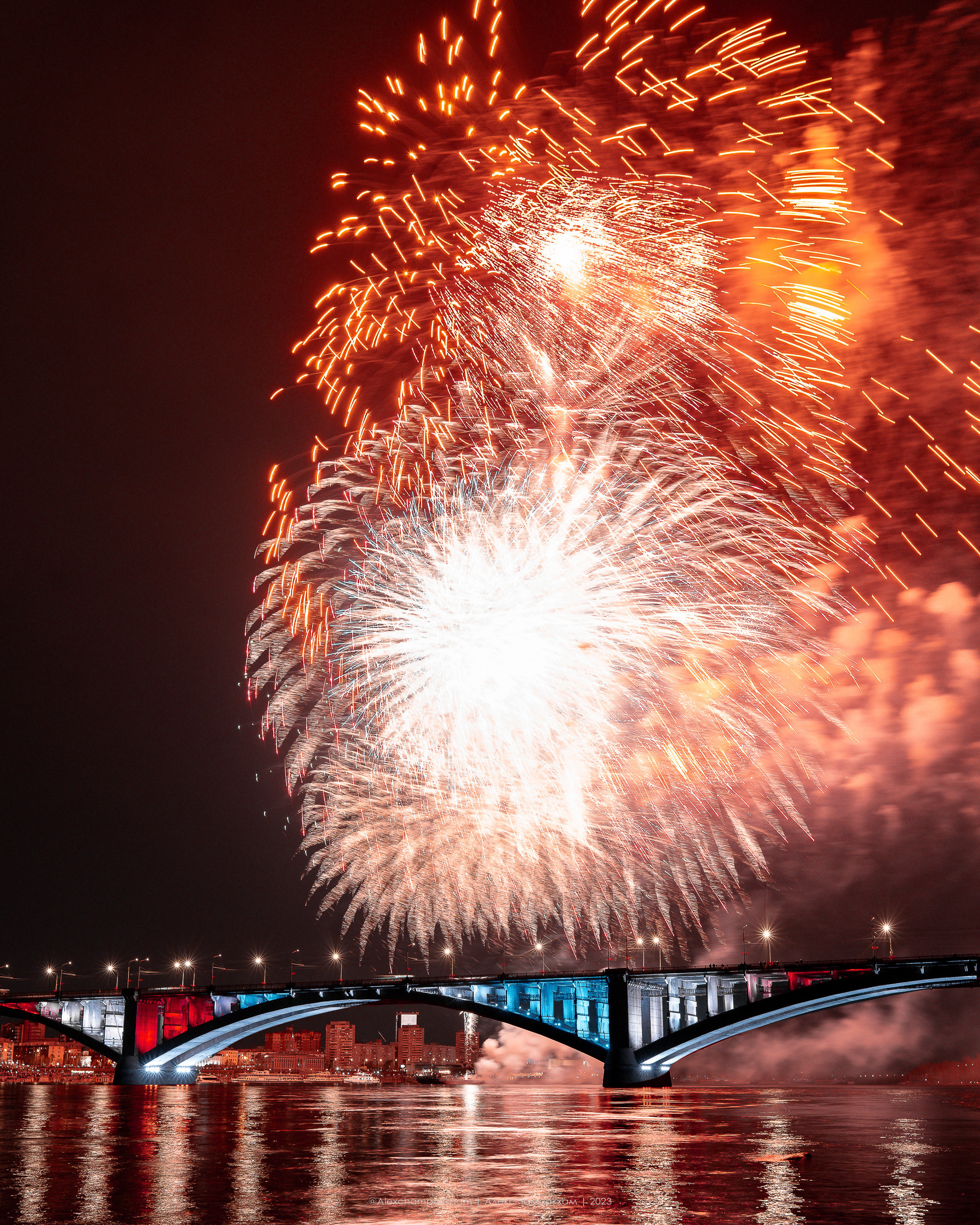Городской пейзаж | Стрит. Репортажный фотограф Красноярск Алекс Чампакхам