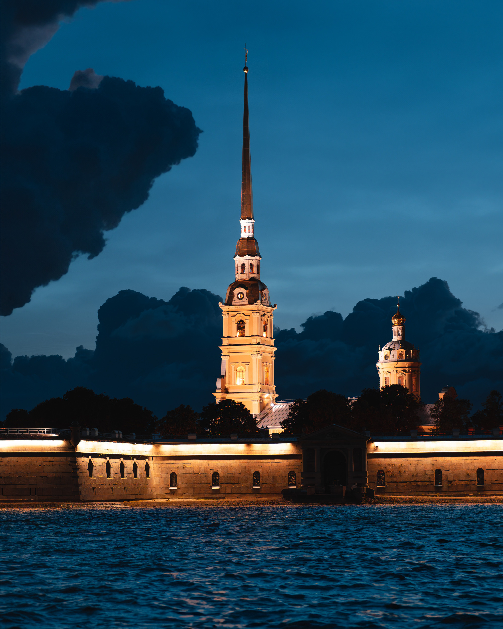 Городской пейзаж | Стрит. Репортажный фотограф Красноярск Алекс Чампакхам