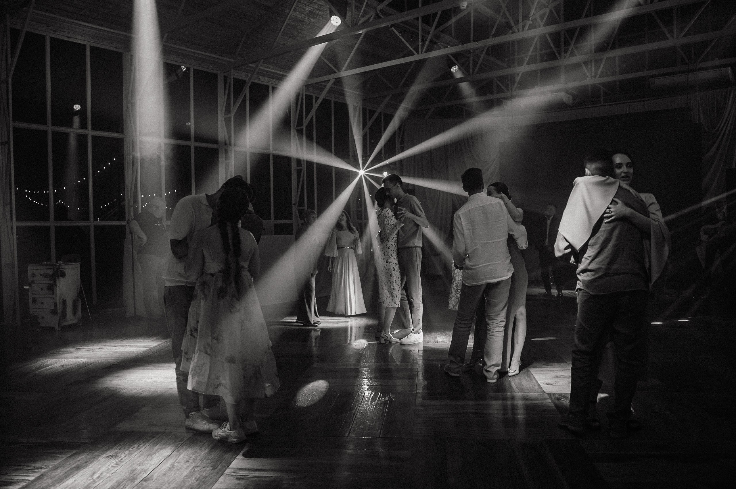 Сквозь расстояния 18.07.2024. Свадебный и семейный фотограф в городе Смоленске