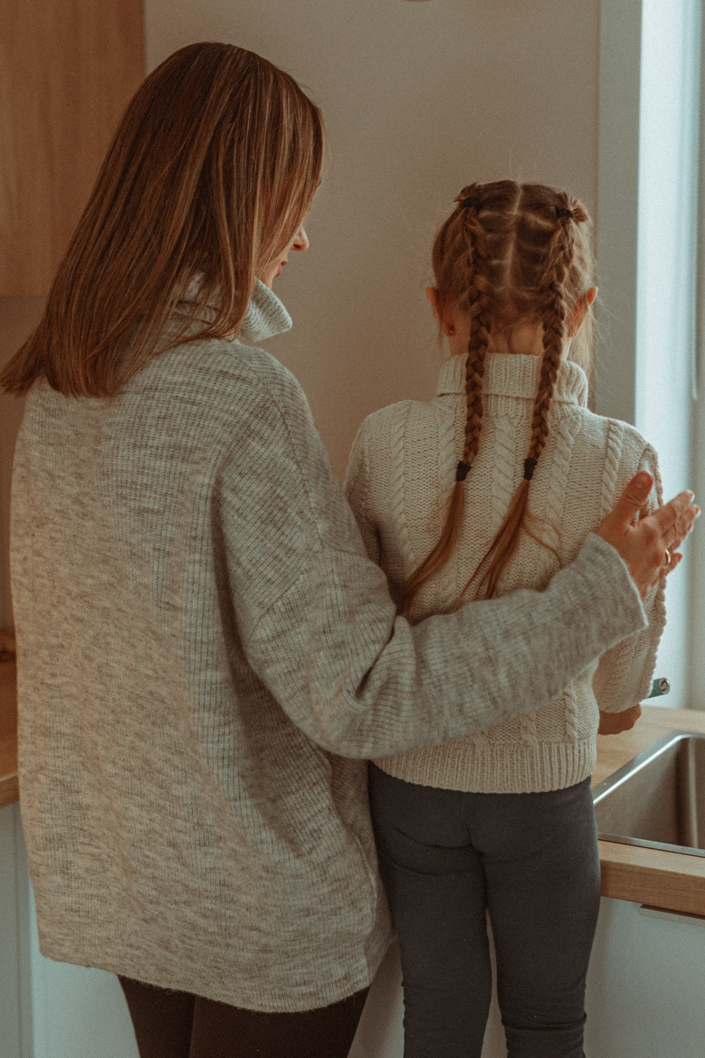 Даша и Арина. Семейный фотограф lifestyle в Новосибирске Елена Шпилевая