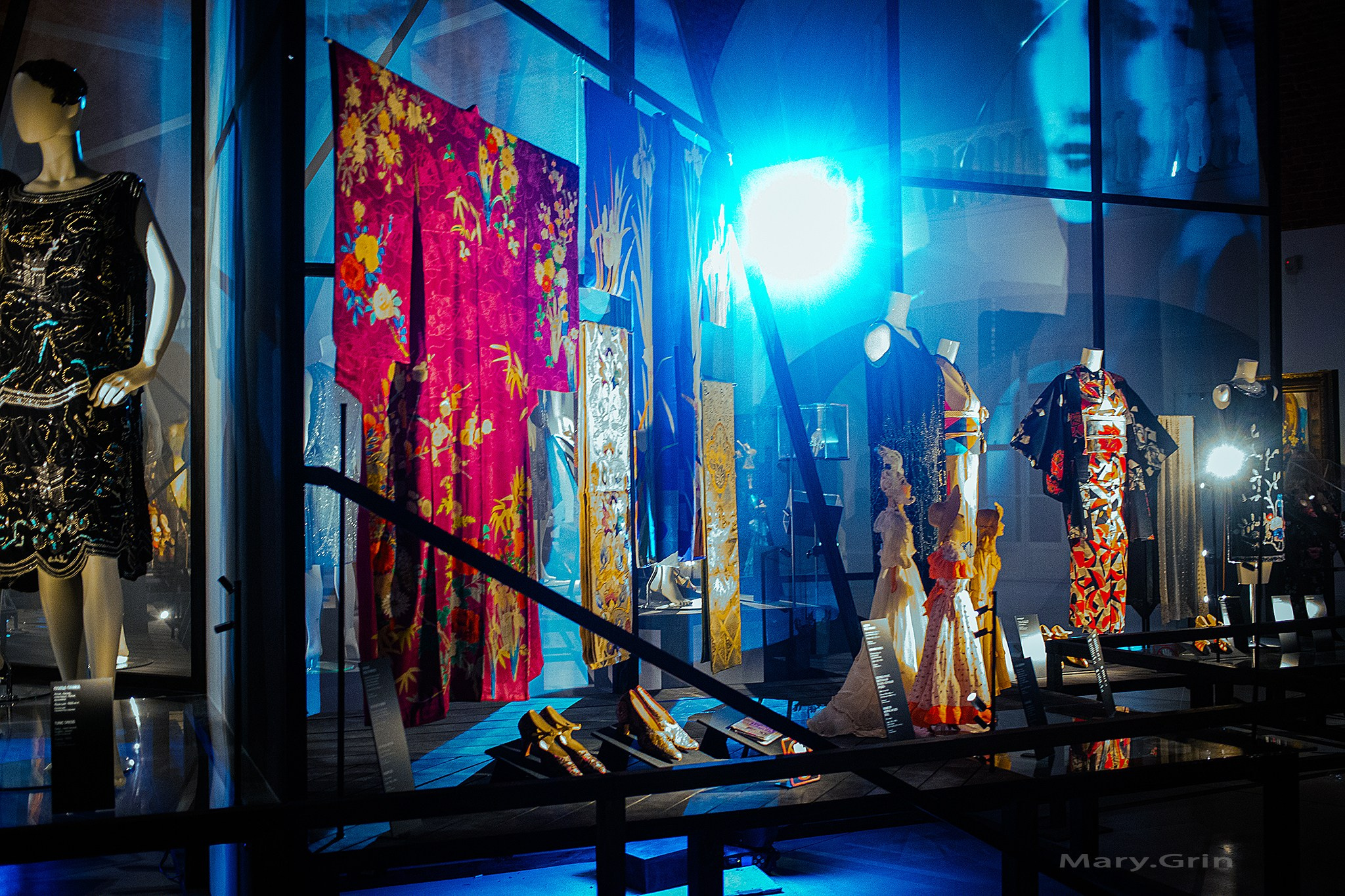 «Упакованные грёзы» мода ар-деко. Эрмитаж 2025. Детский и семейный фотограф, фотограф мероприятий Нижний Новгород