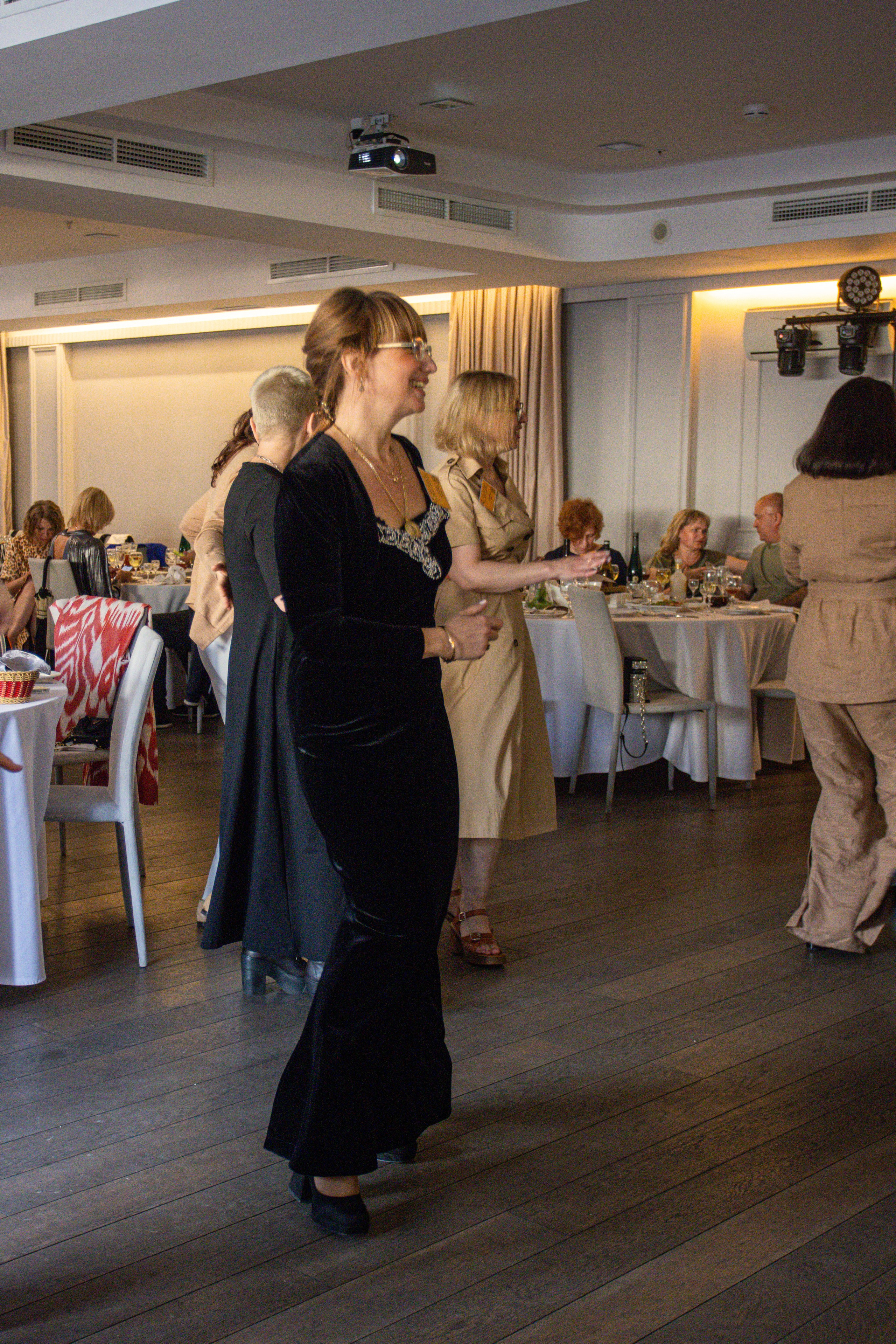 Встреча выпускников. Стоматологи СПб. Семейный фотограф в Вышнем Волочке — Ульяна Иванова | Фотосессии для всей семьи