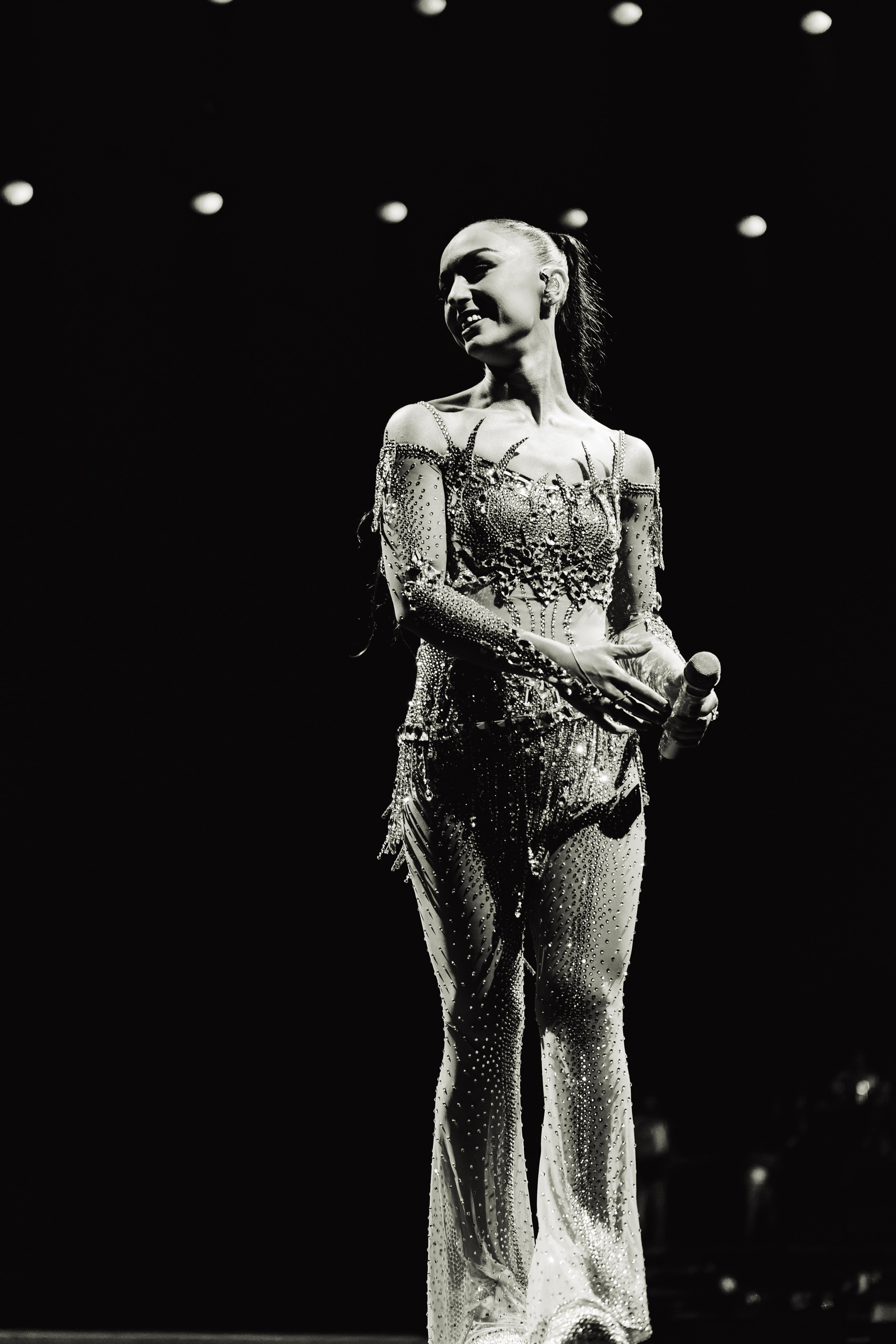 MARI KRAIMBRERI В ВТБ АРЕНЕ 18.10.25. Концертный и репортажный фотограф в Москве и Санкт-Петербурге Мария