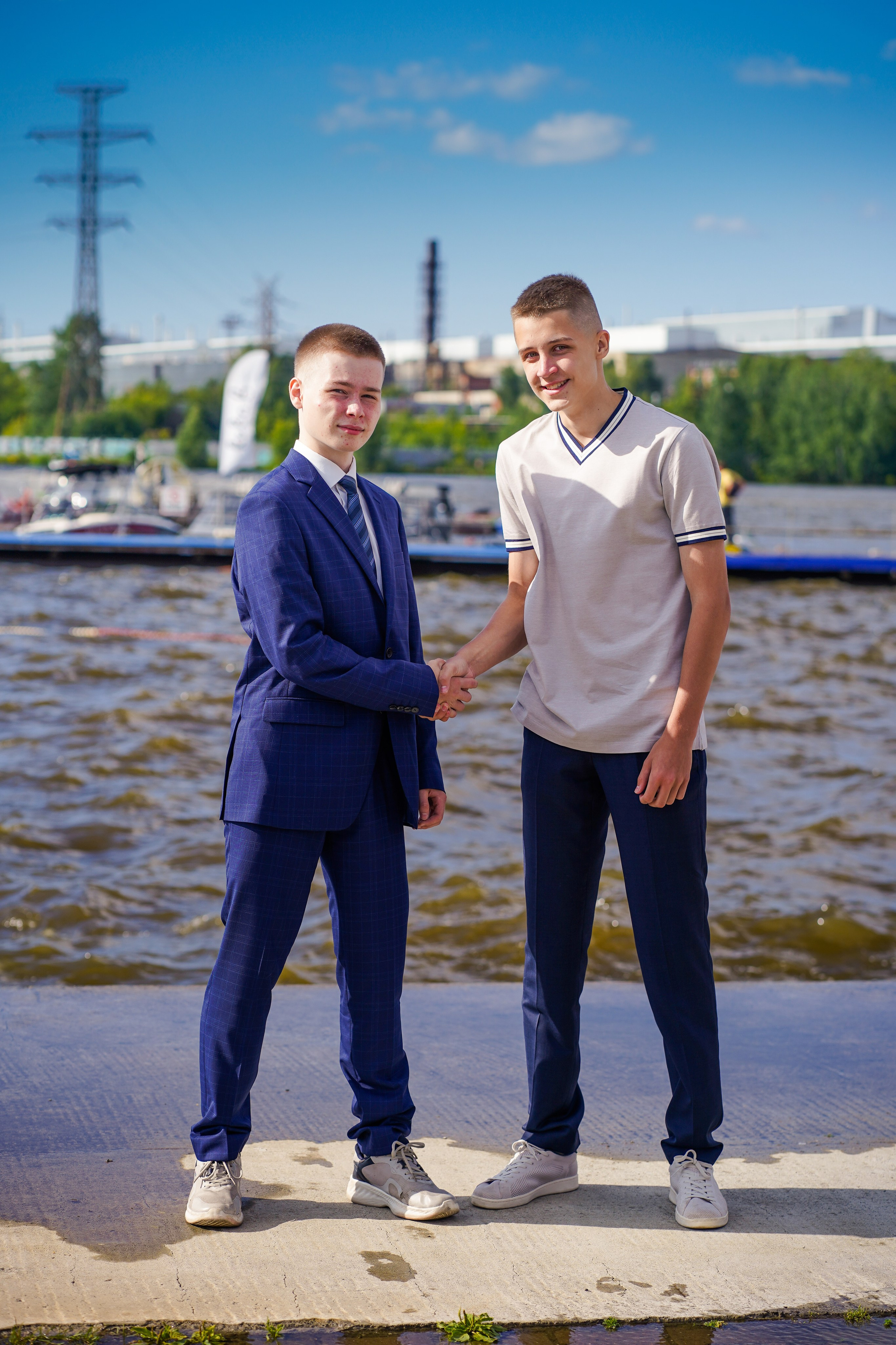 Выпускной 9 класса школа 19 в Коматек. Семейный и портретный фотограф в Екатеринбурге Анна Лобанова