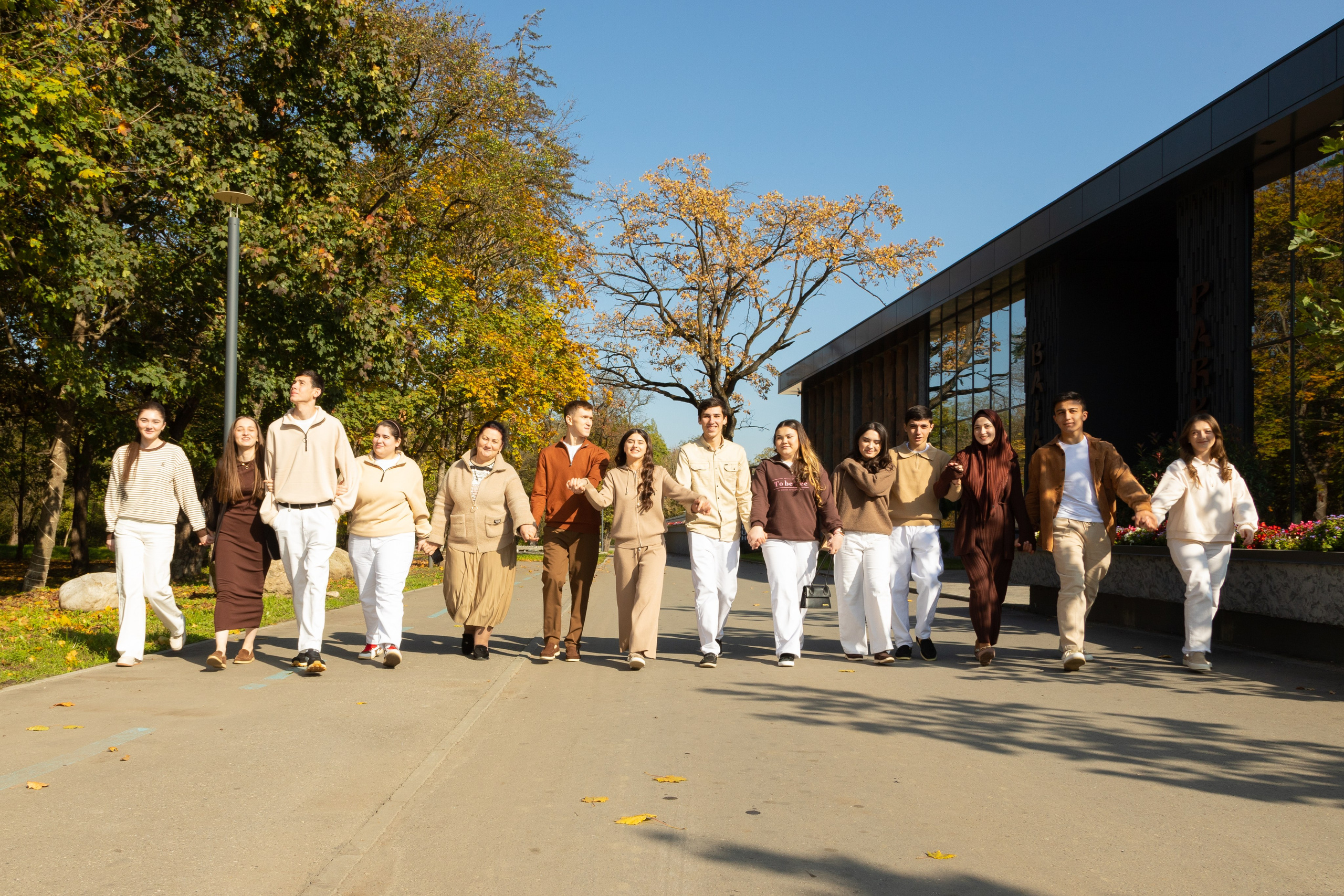 9  и 11 классы. Школьный фотограф в г. Нальчик Галимат Абитова