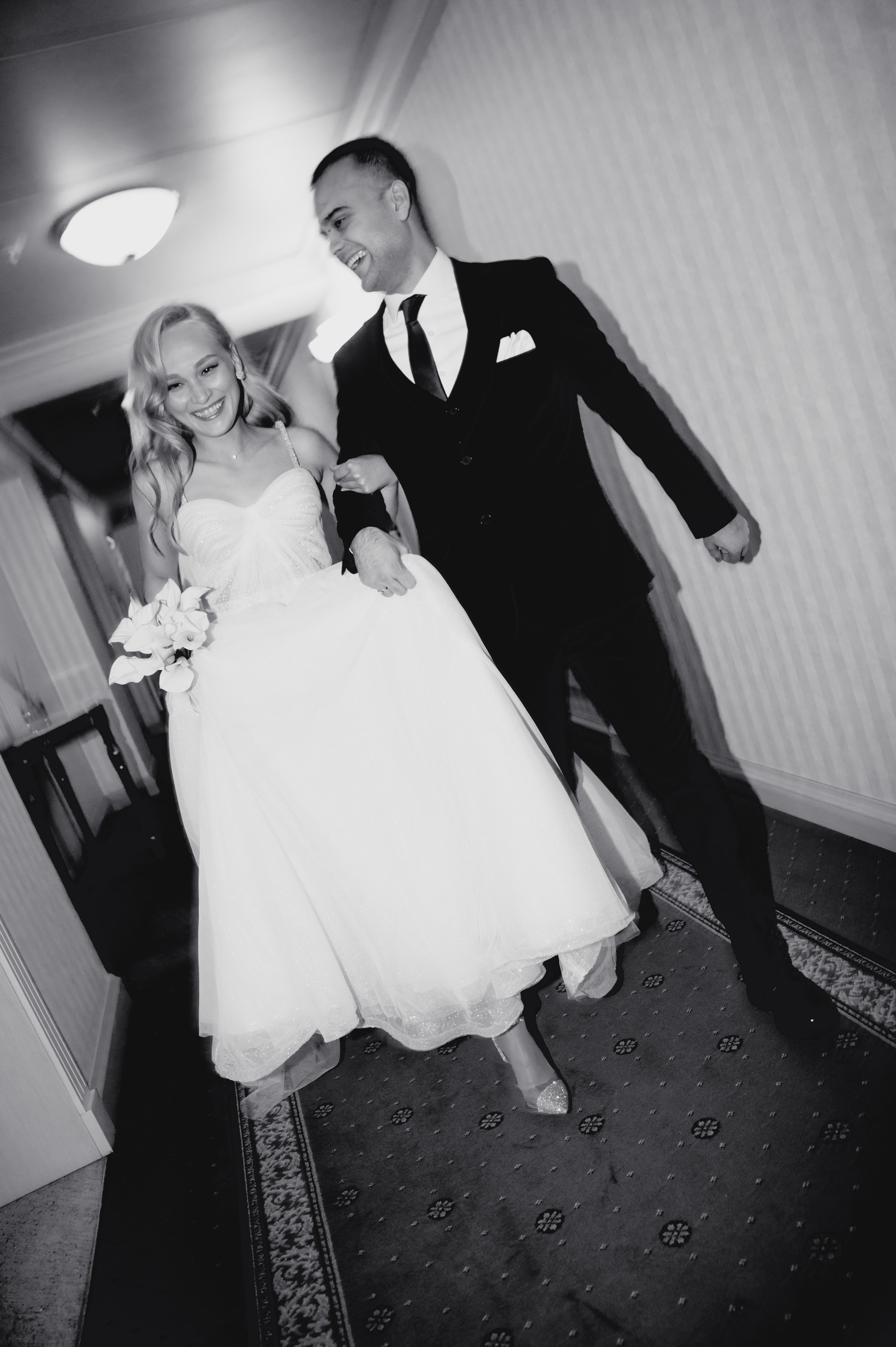 Свадебная фотосессия в Radisson Collection Hotel мск. Свадебный и портретный фотограф в Москве Жердев Даниил