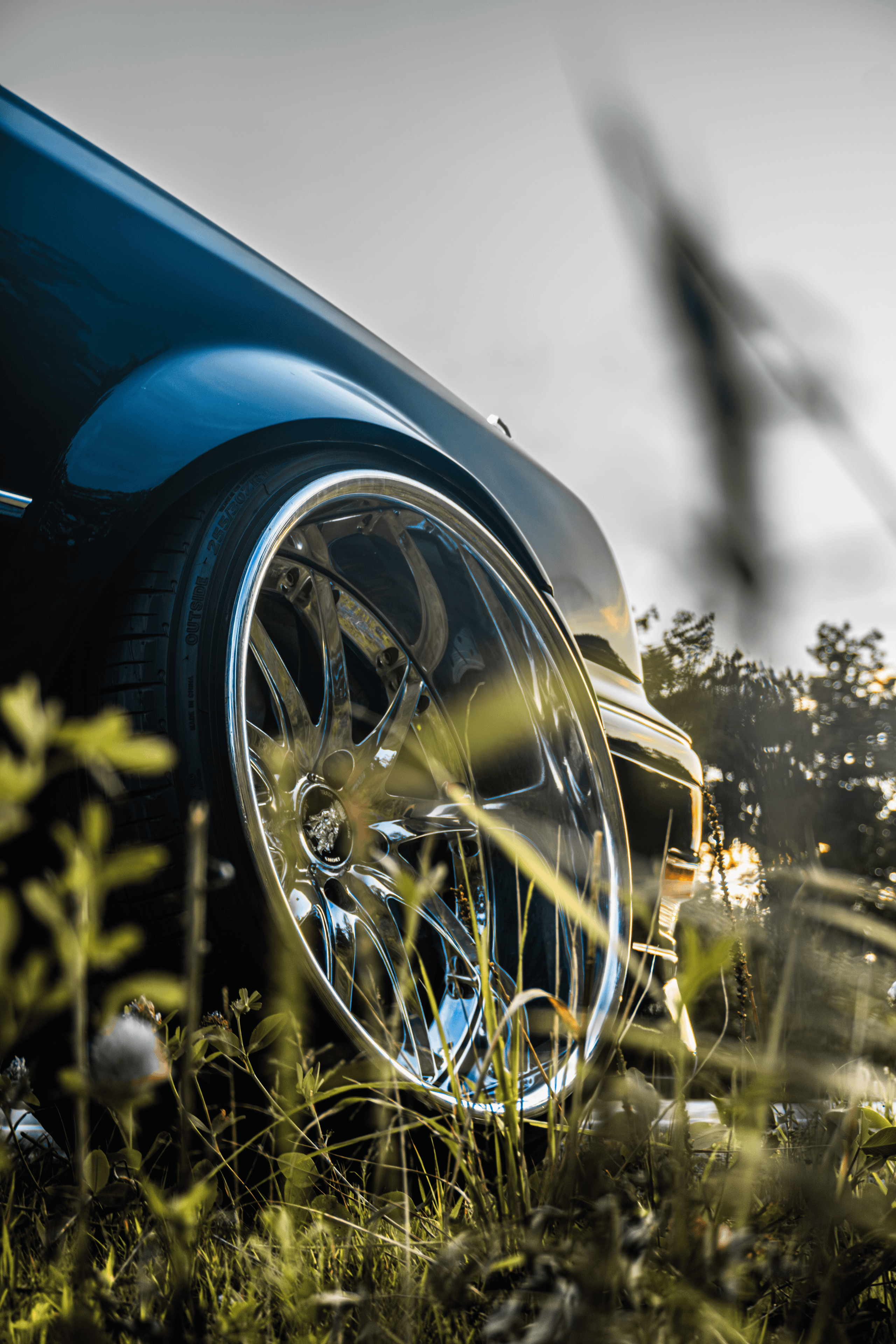 Toyota Crown S155: бриллиант в стенс-короне Владивостока