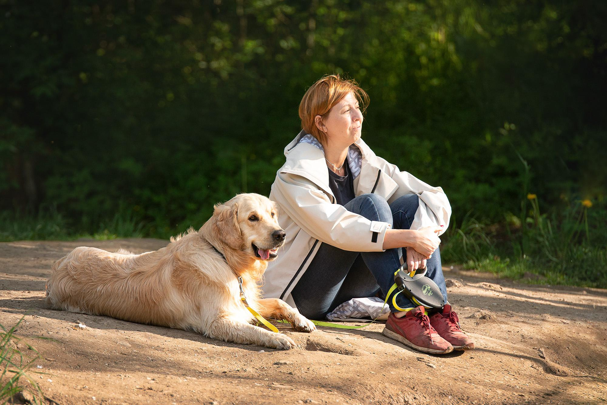 Фотосессия голден ретривер в Новопеределкино. Фотограф анималист, семейный фотограф, фотограф собак Комратова Мария. г. Москва