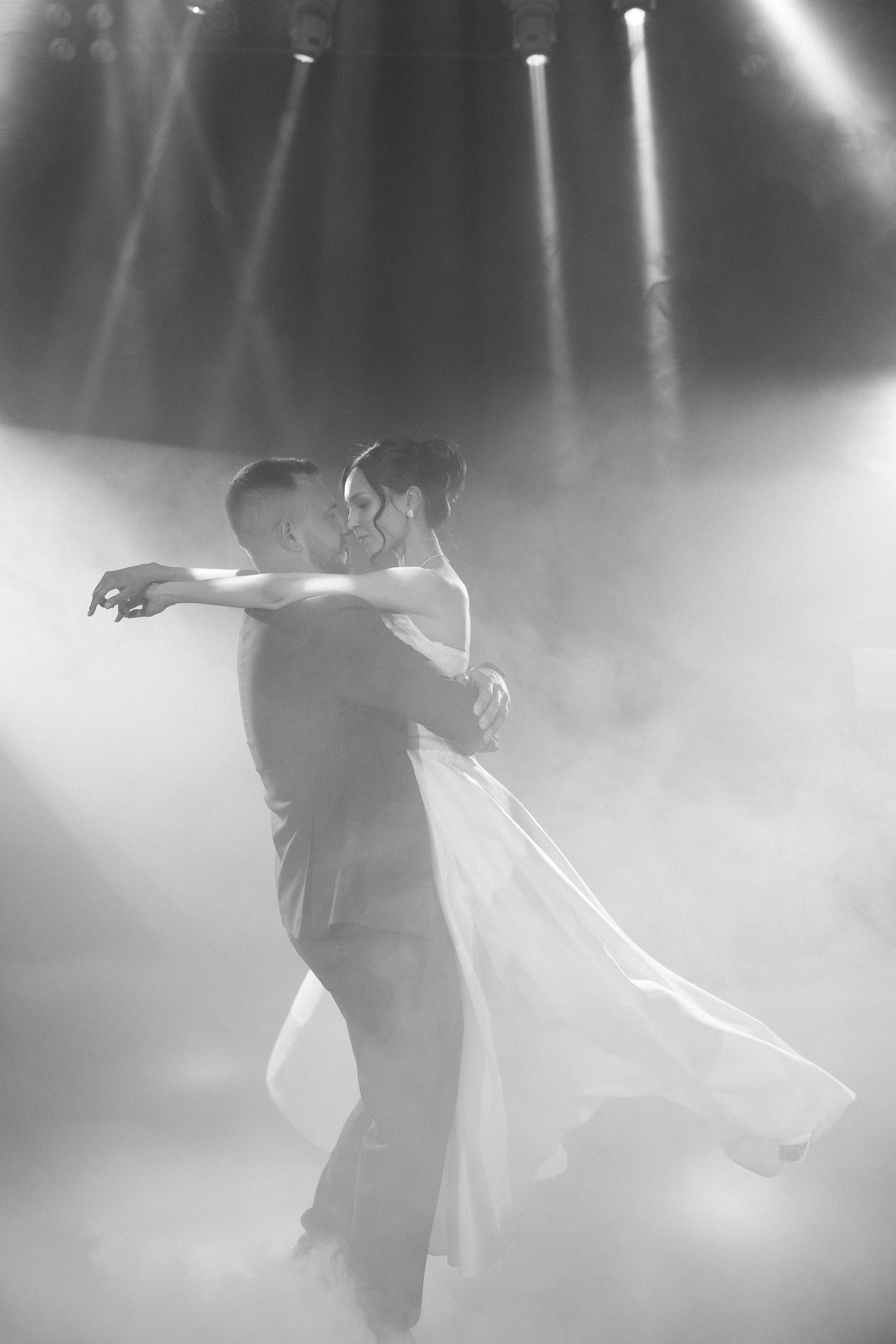 Сергей & Алия. Свадебный фотограф Красноярск Элина Леонова