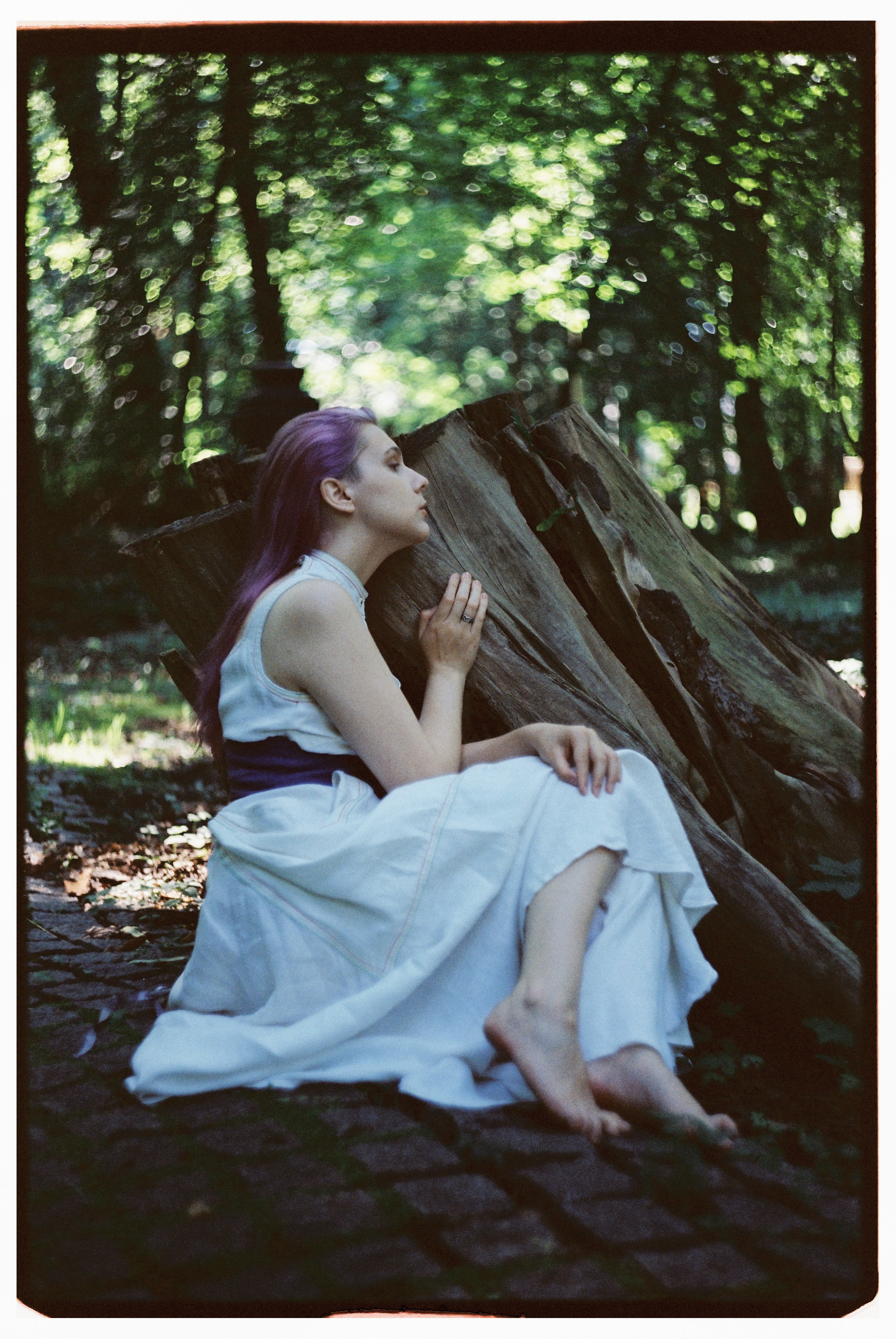 Фотосессия на Лютеранском кладбище на пленку для Кати в Санкт-Петербурге. Светлана Гопанюк. Портретный фотограф. Санкт-Петербург. СПб