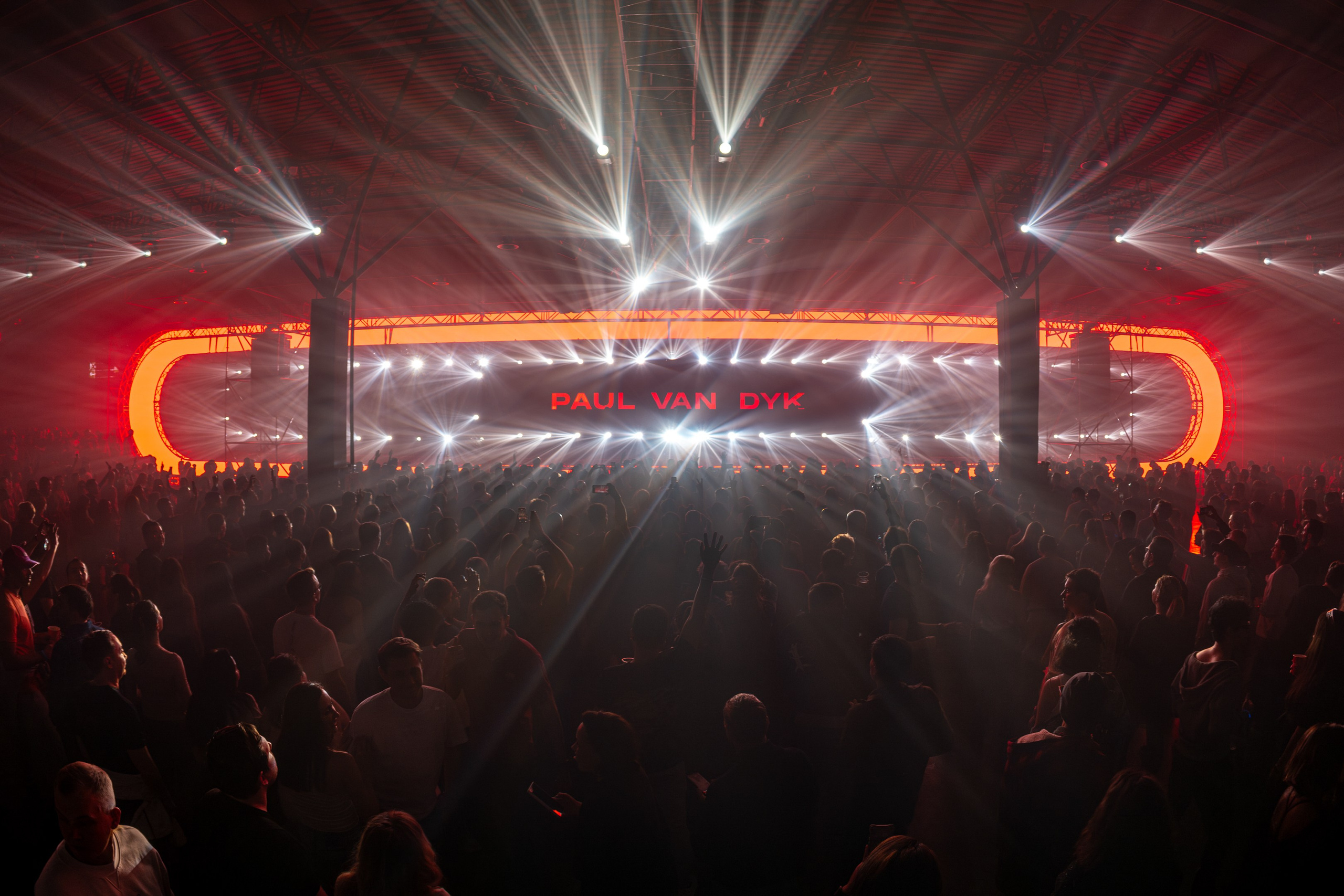 PAUL VAN DYK / 2024. OOPS