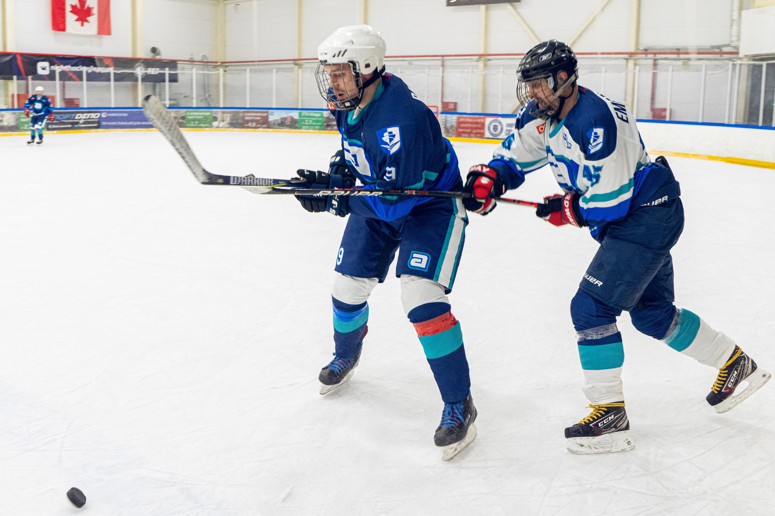 Тренировка по хоккею «ЦМКБ «Алмаз»